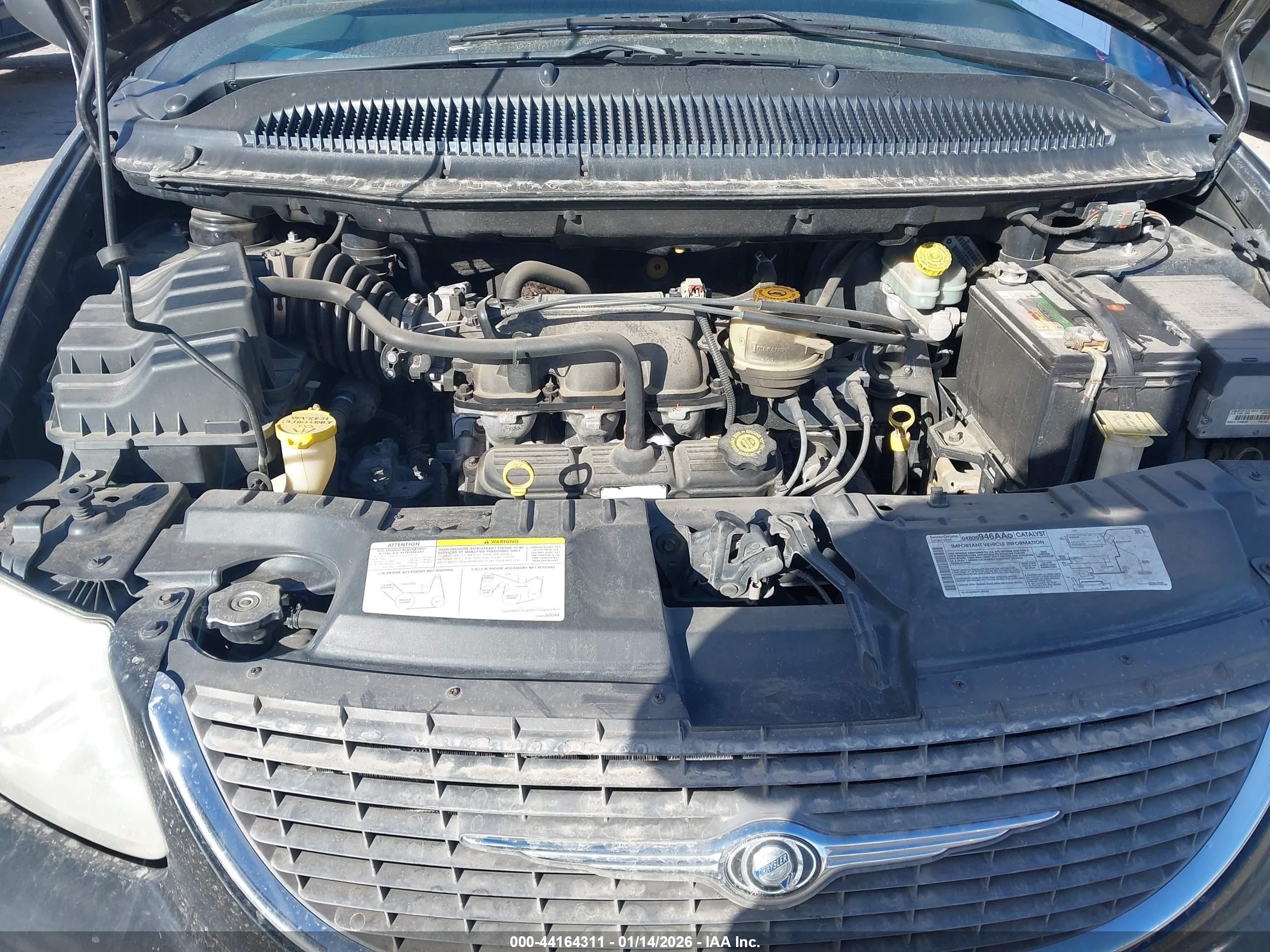 CHRYSLER TOWN image 10