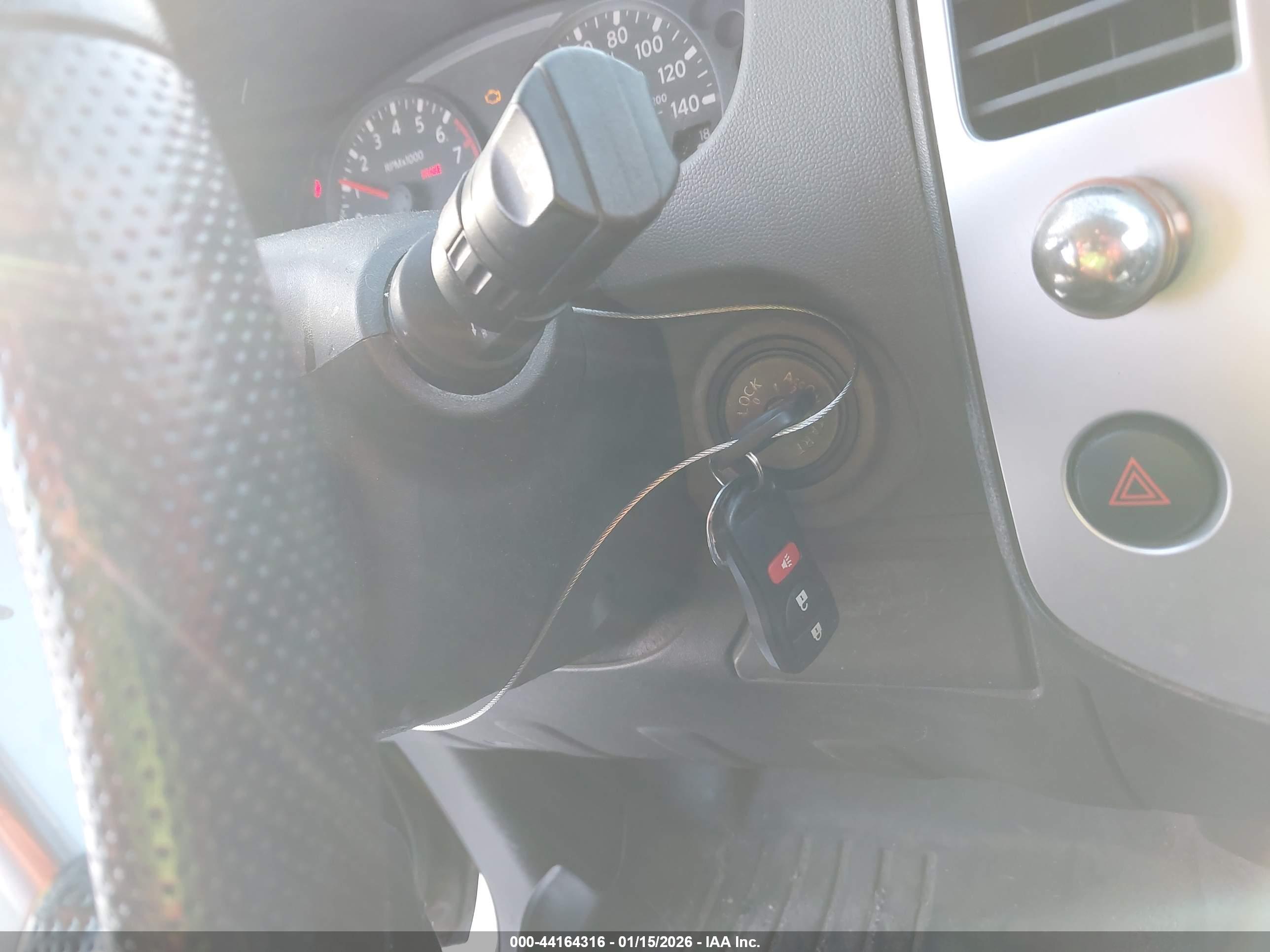 NISSAN XTERRA image 11