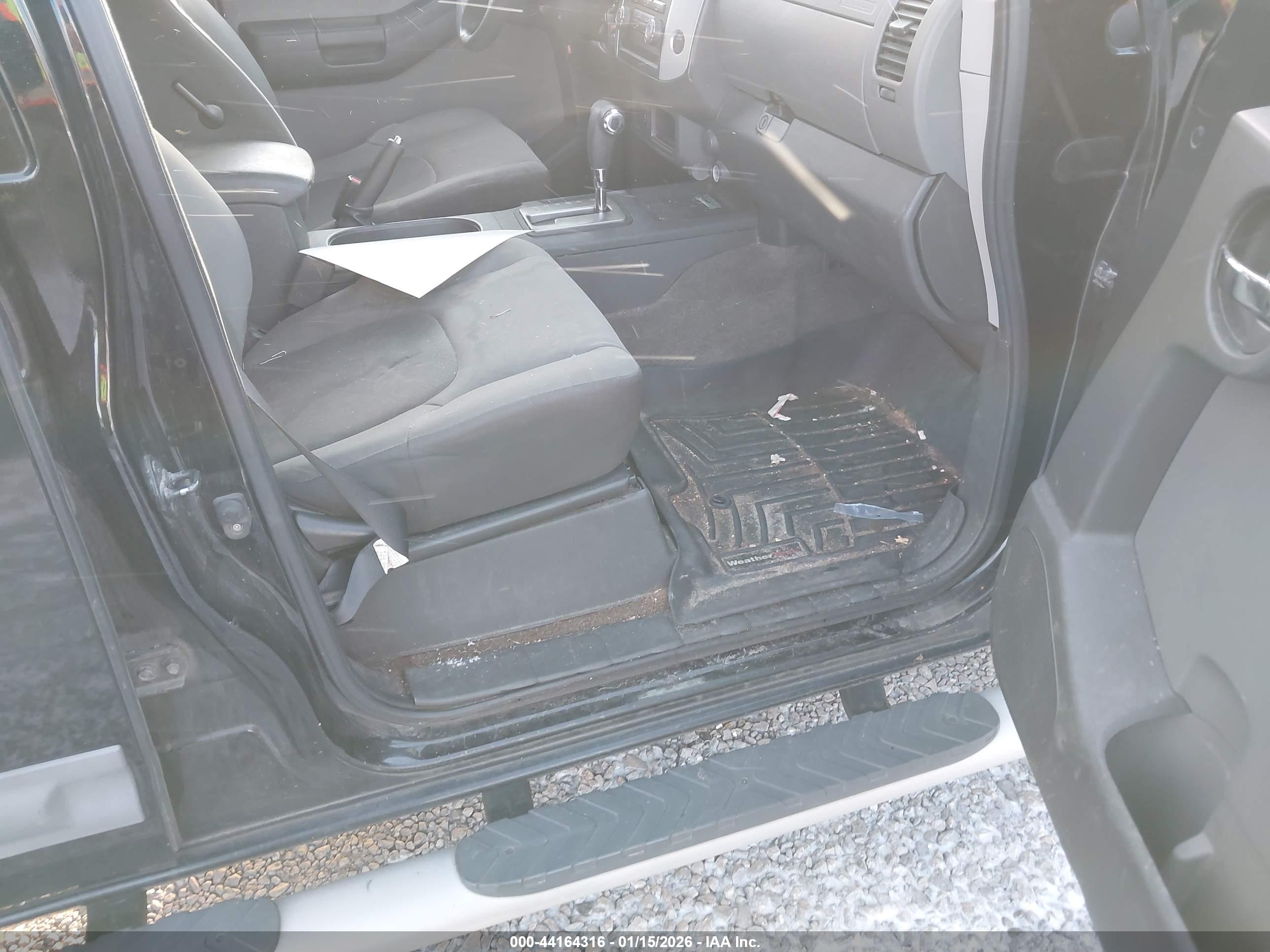 NISSAN XTERRA image 5