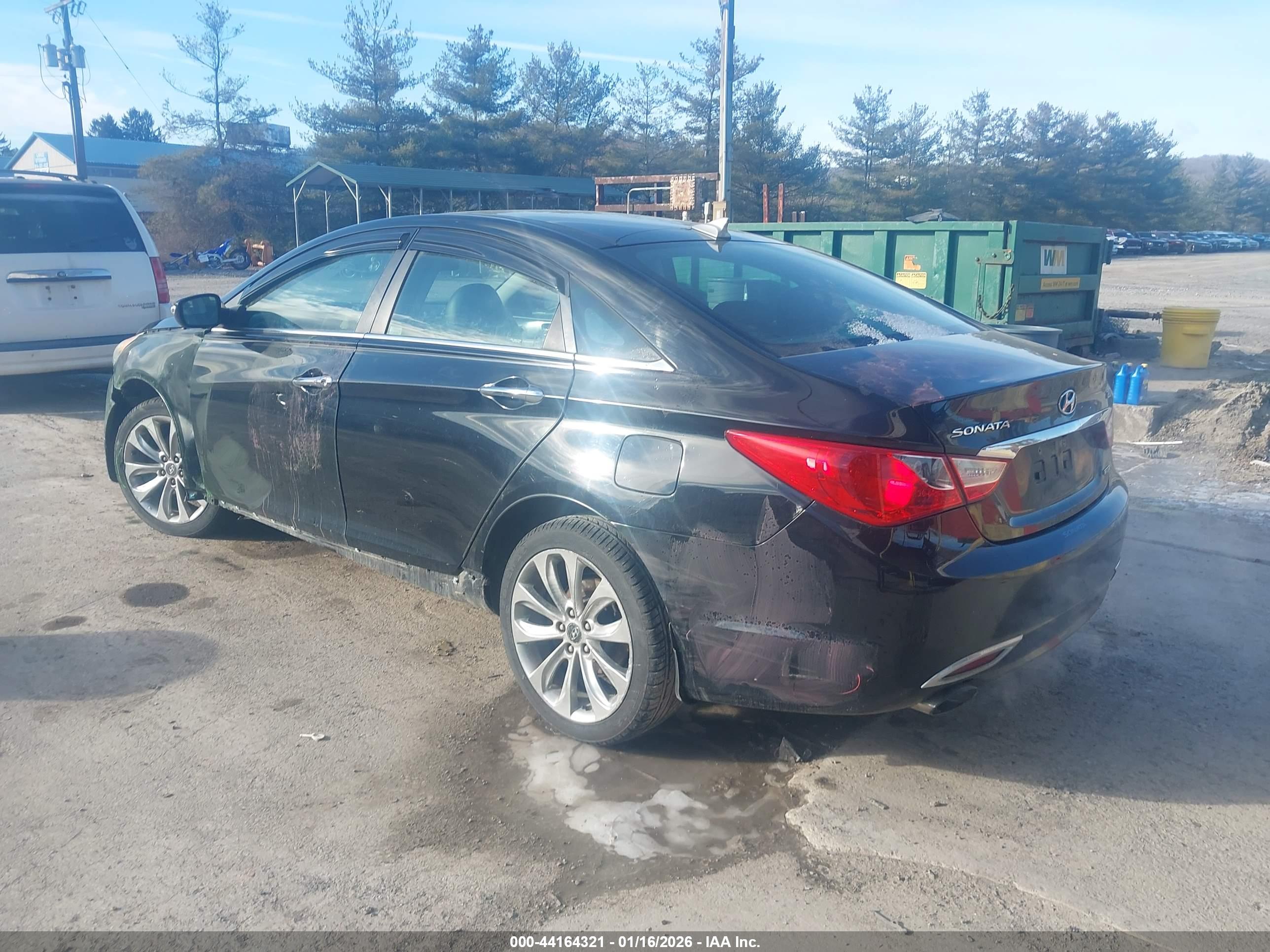 HYUNDAI SONATA image 3