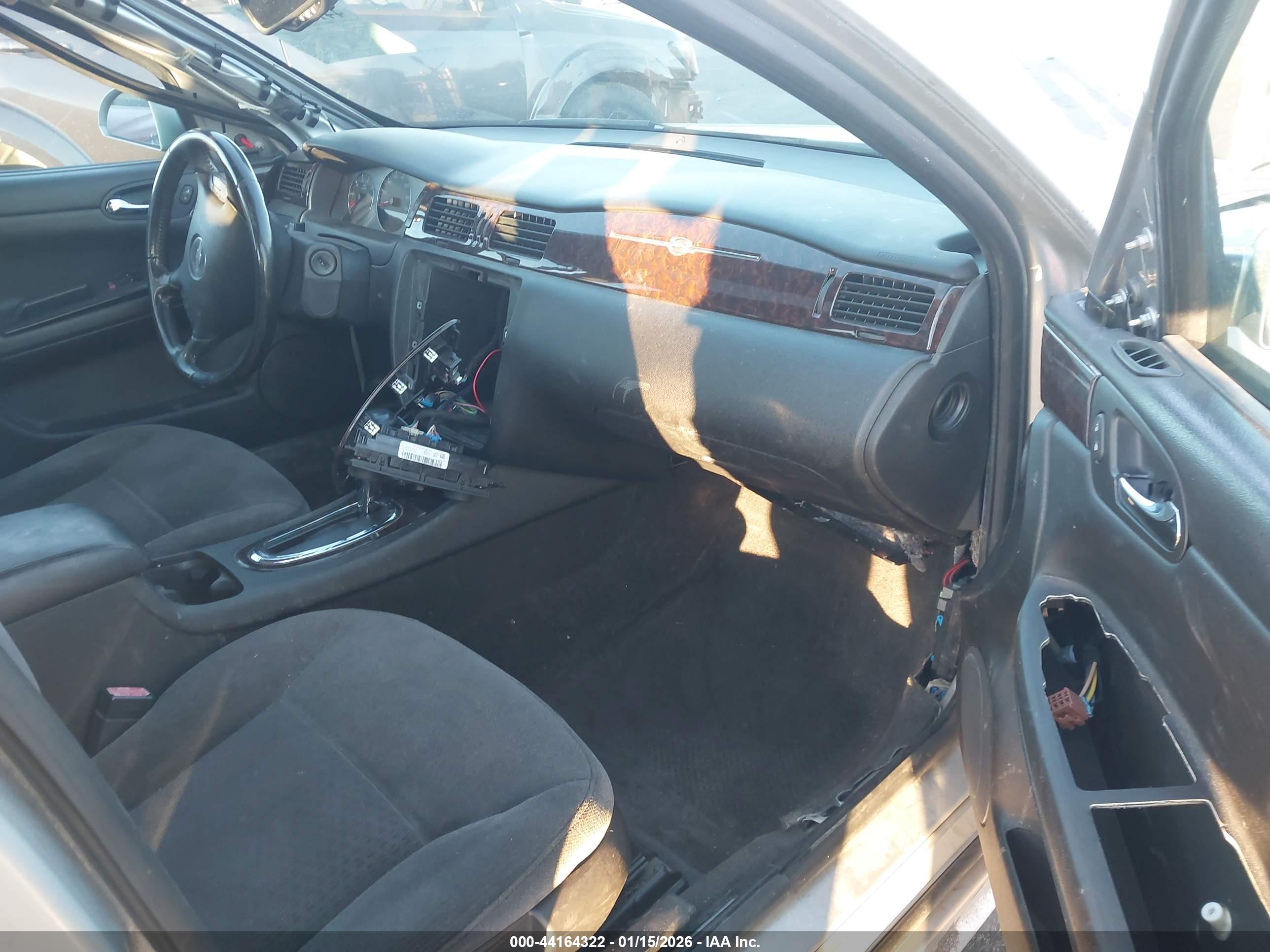 CHEVROLET IMPALA image 5