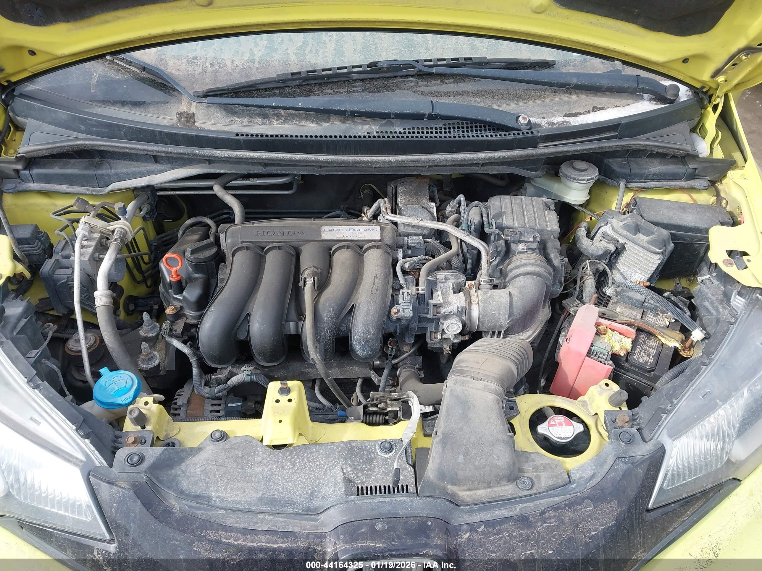 HONDA FIT image 10