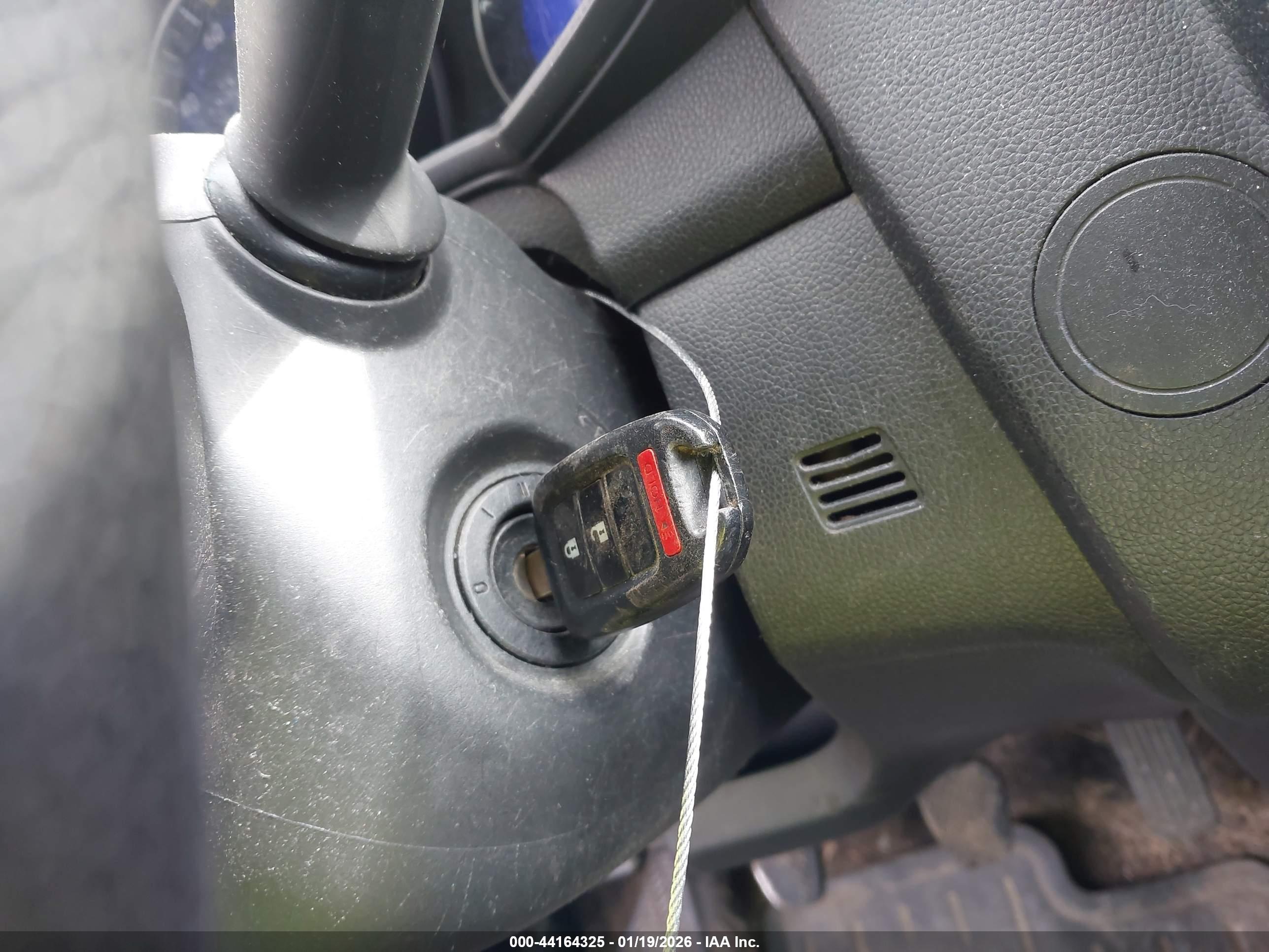 HONDA FIT image 11
