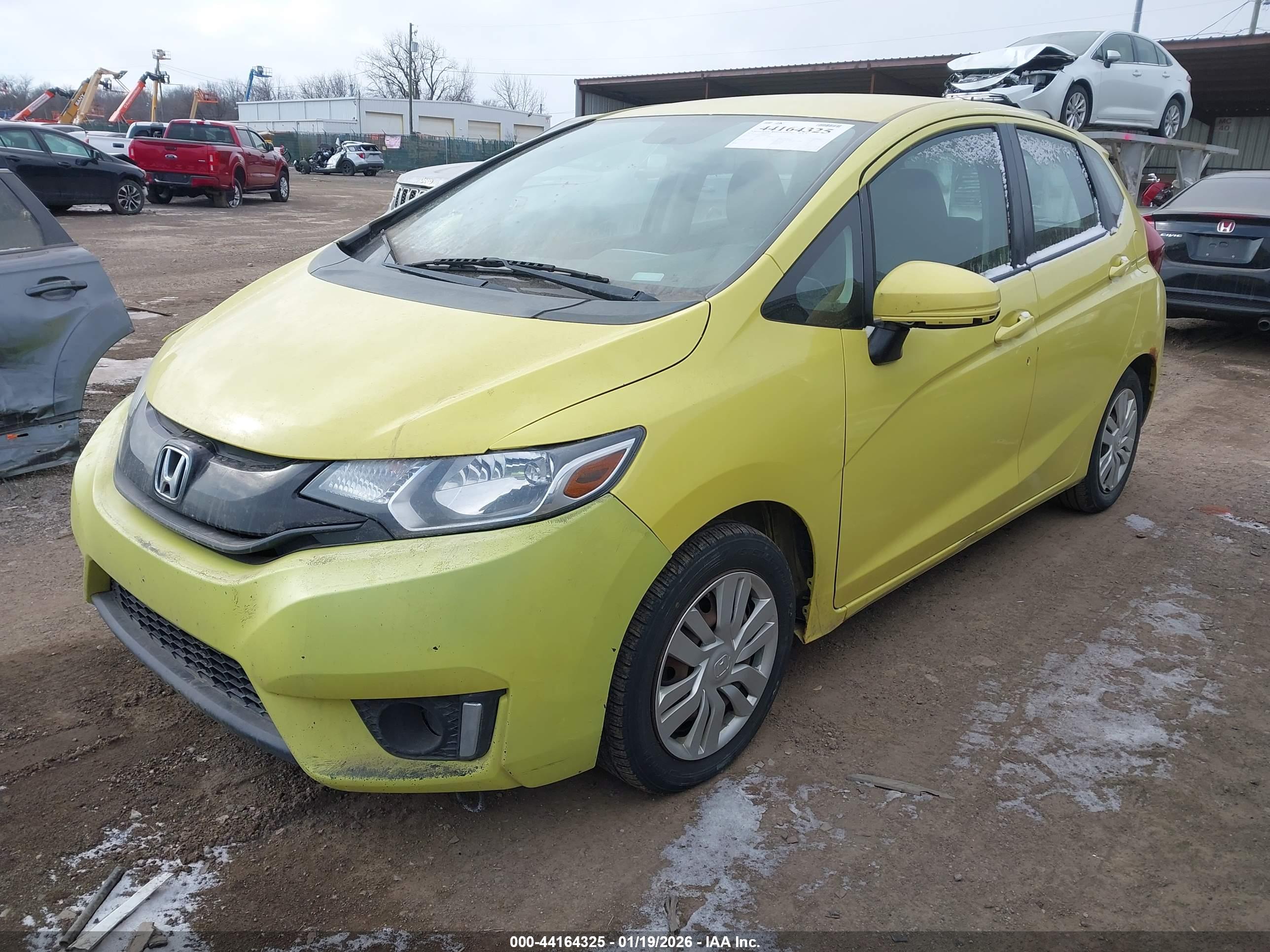 HONDA FIT image 2