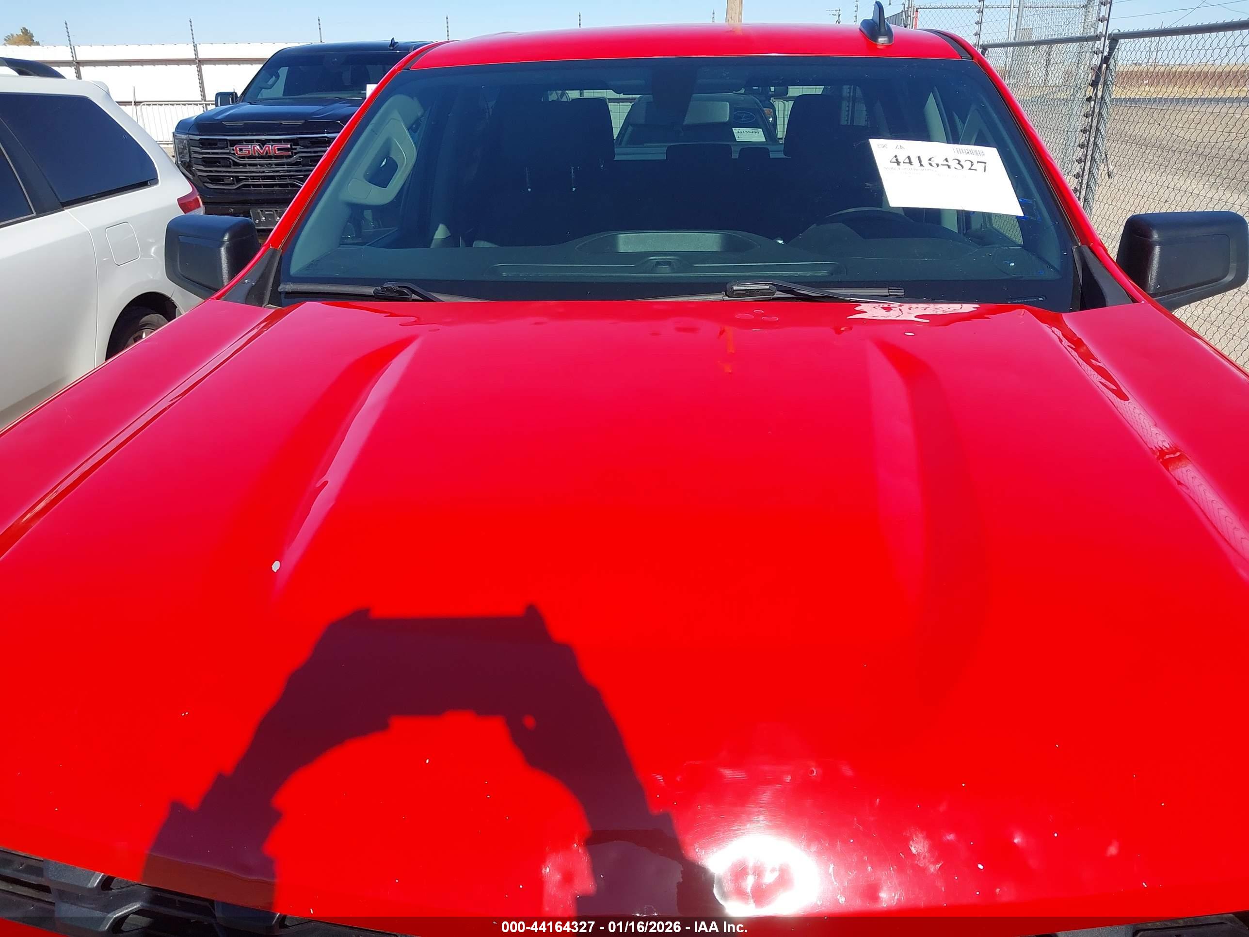 CHEVROLET SILVERADO image 6