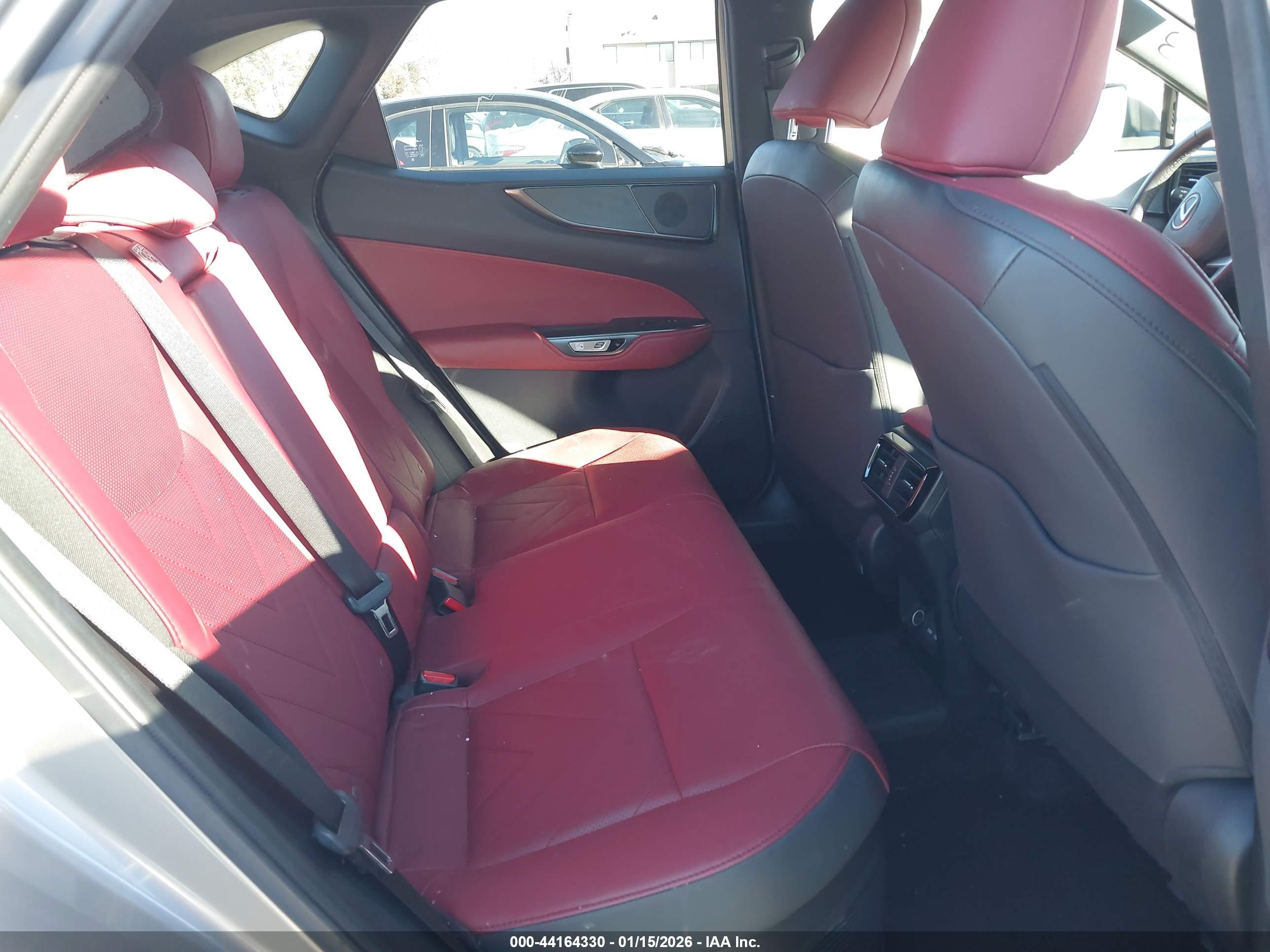 LEXUS NX image 8