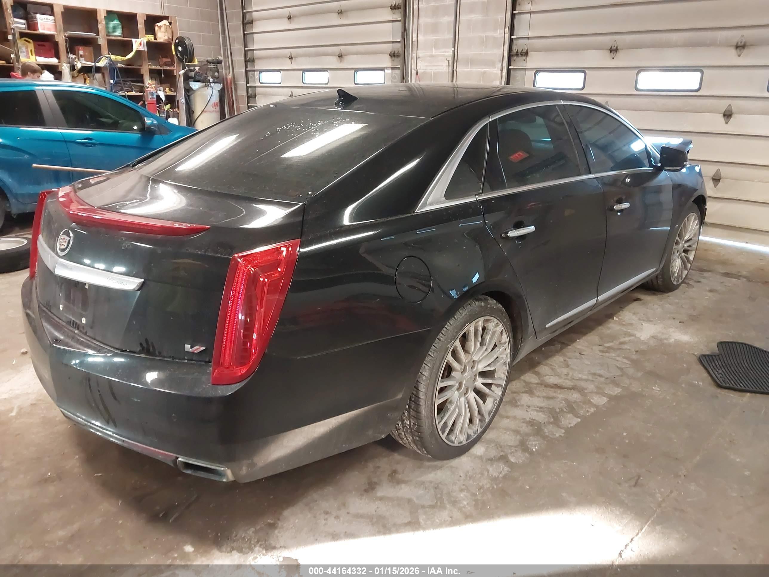 CADILLAC XTS image 4