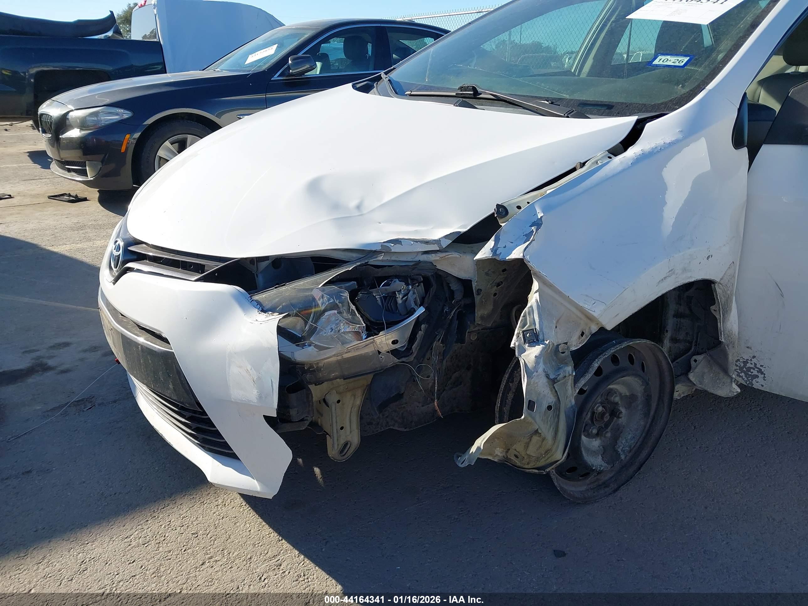 TOYOTA COROLLA image 6