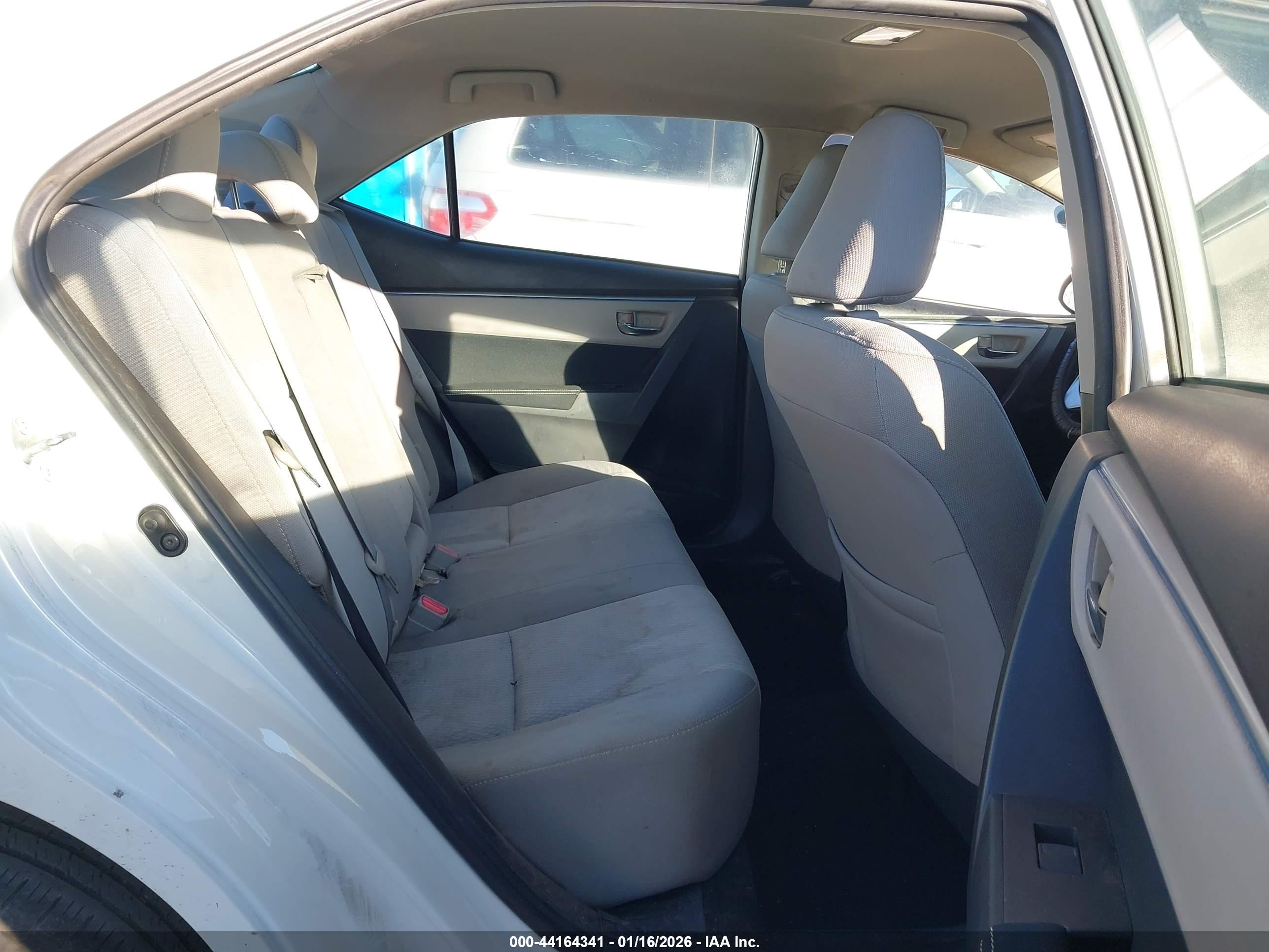 TOYOTA COROLLA image 8