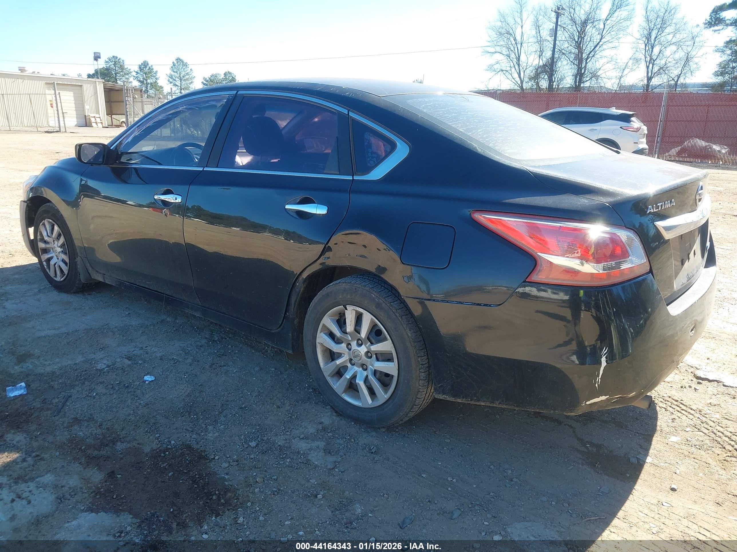 NISSAN ALTIMA image 3