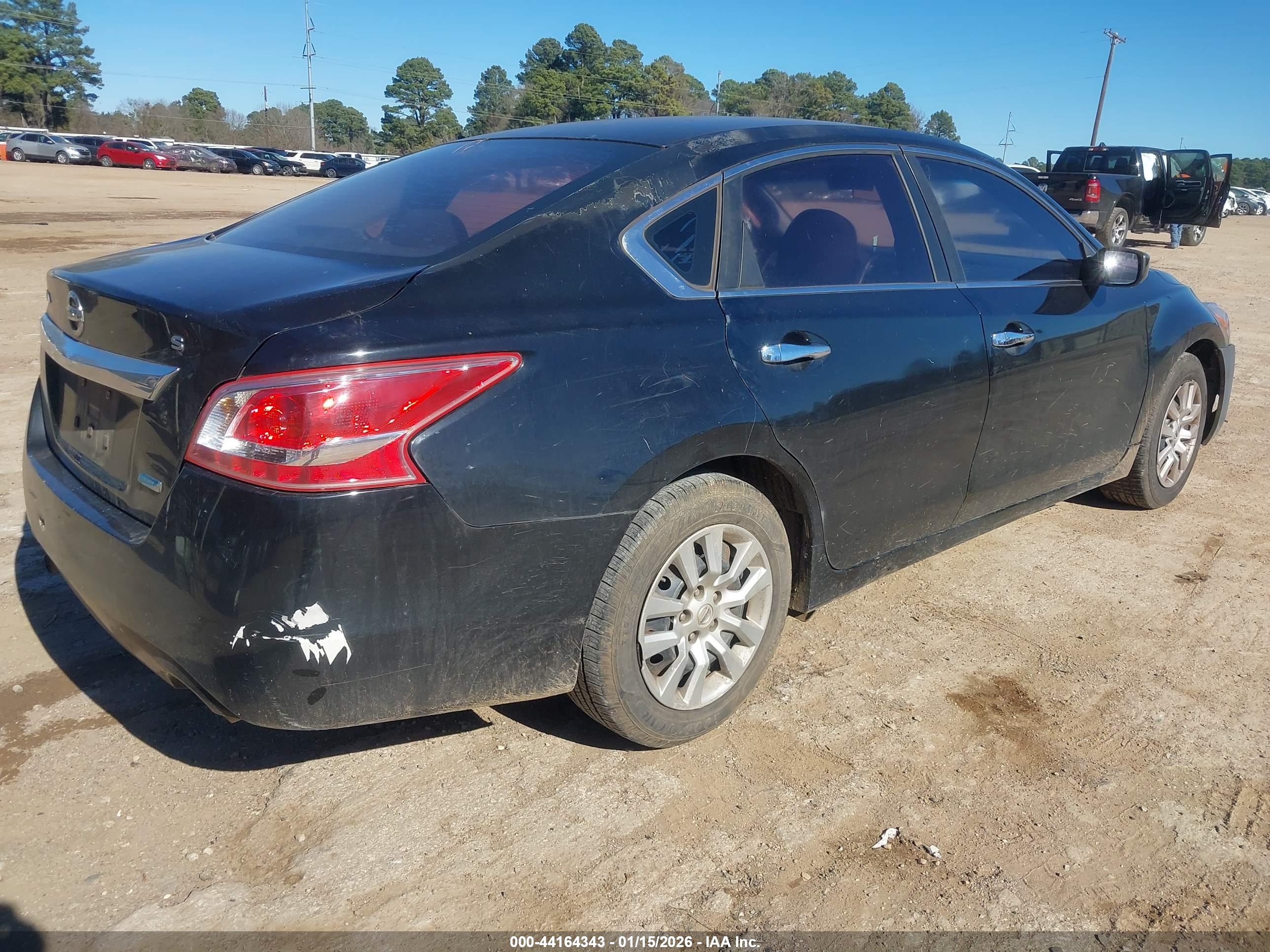 NISSAN ALTIMA image 4