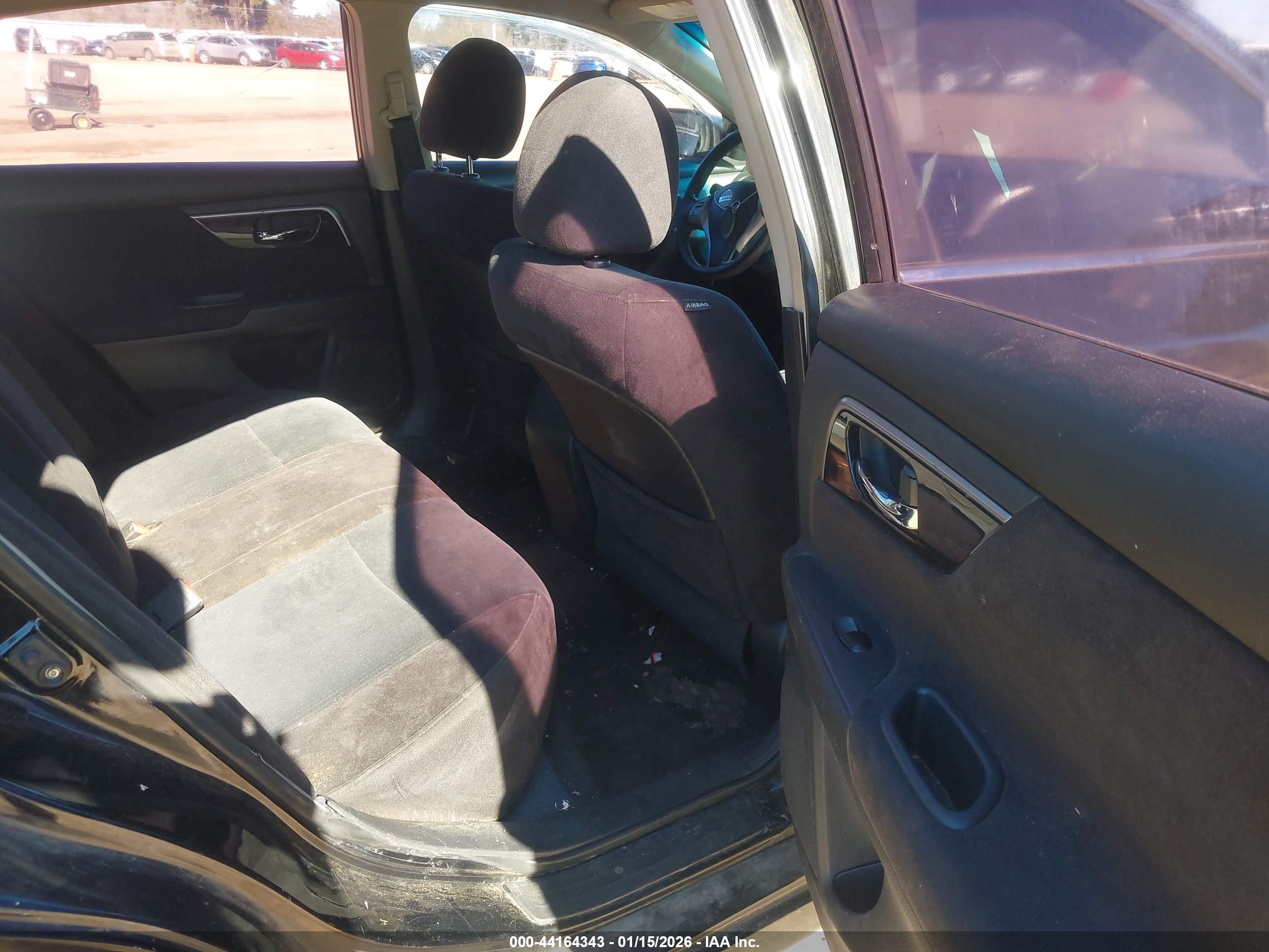 NISSAN ALTIMA image 8