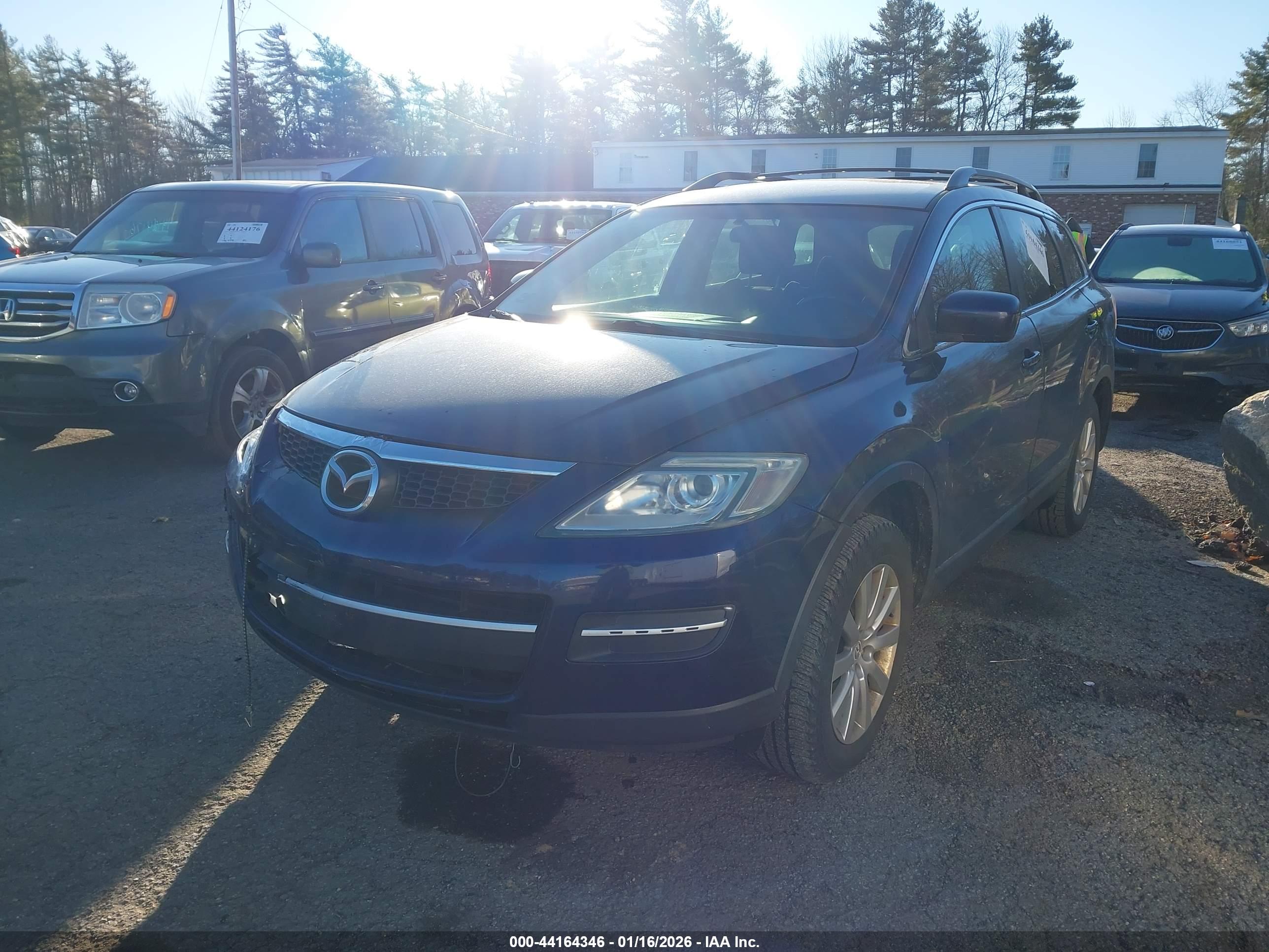 MAZDA CX-9 image 2