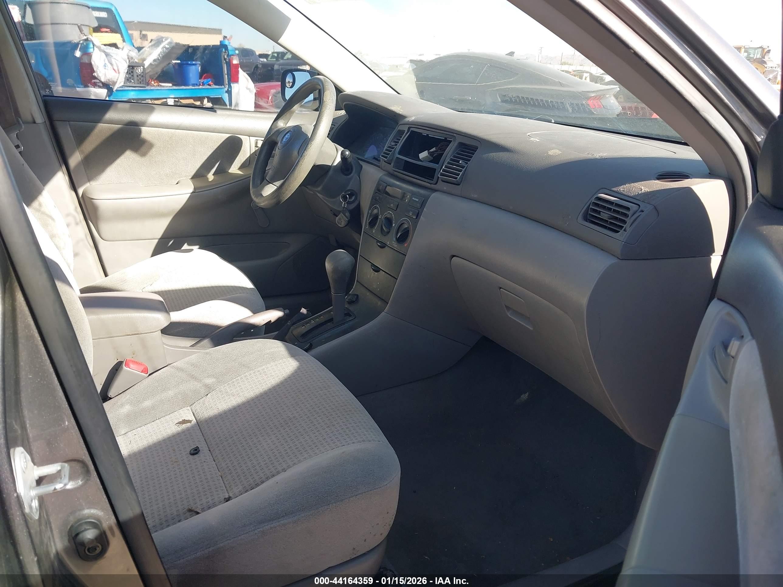 TOYOTA COROLLA image 5