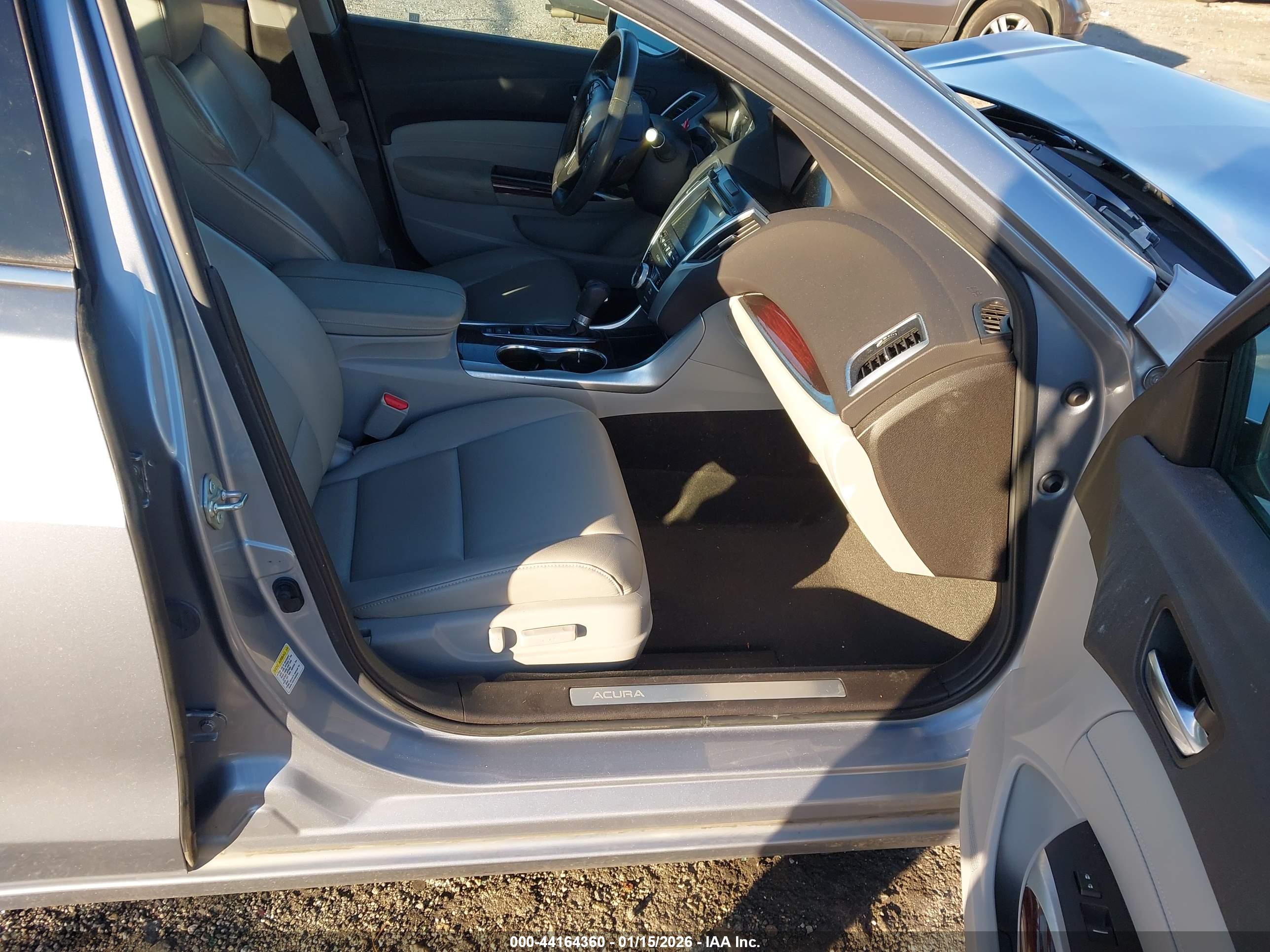 ACURA TLX image 5