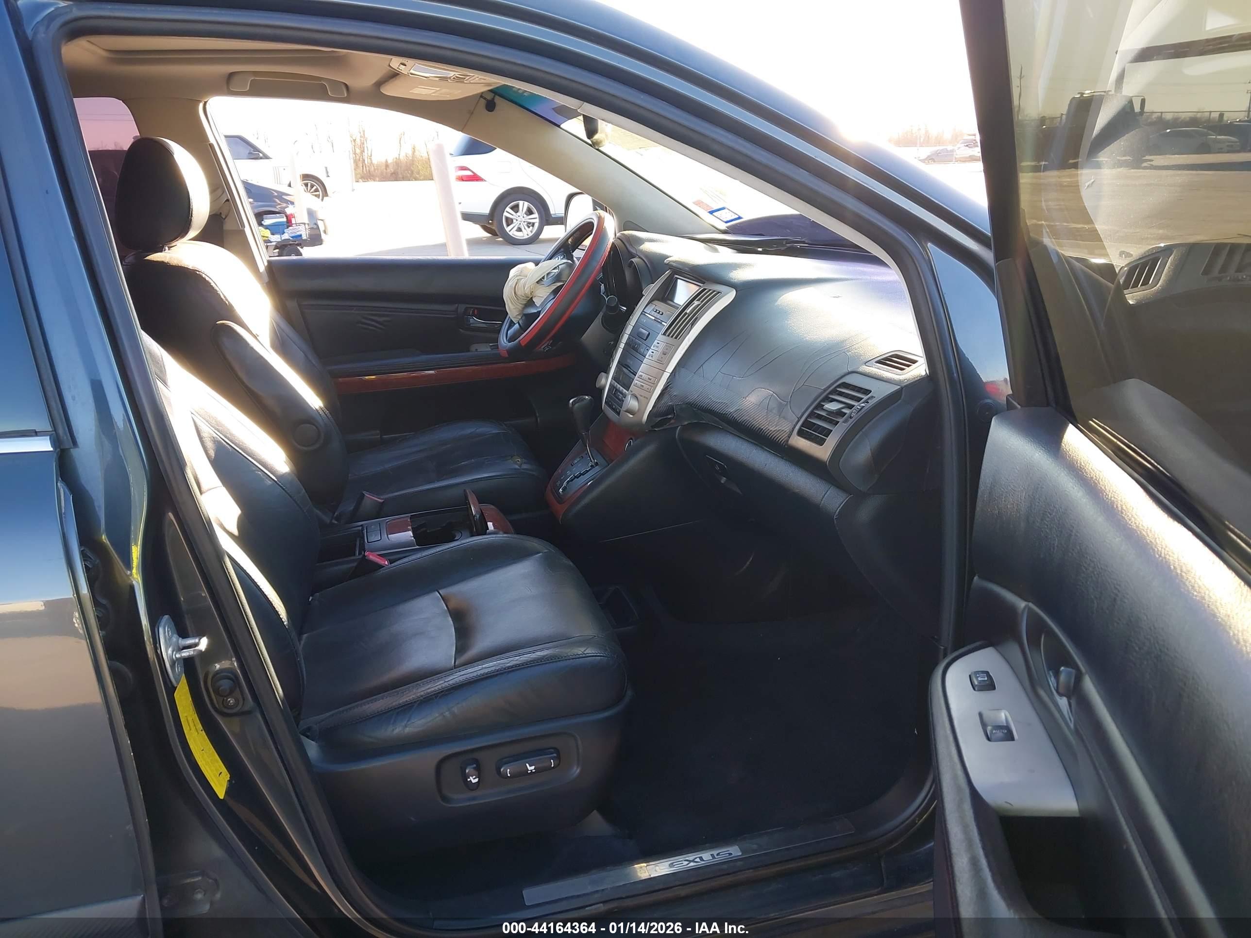 LEXUS RX image 5