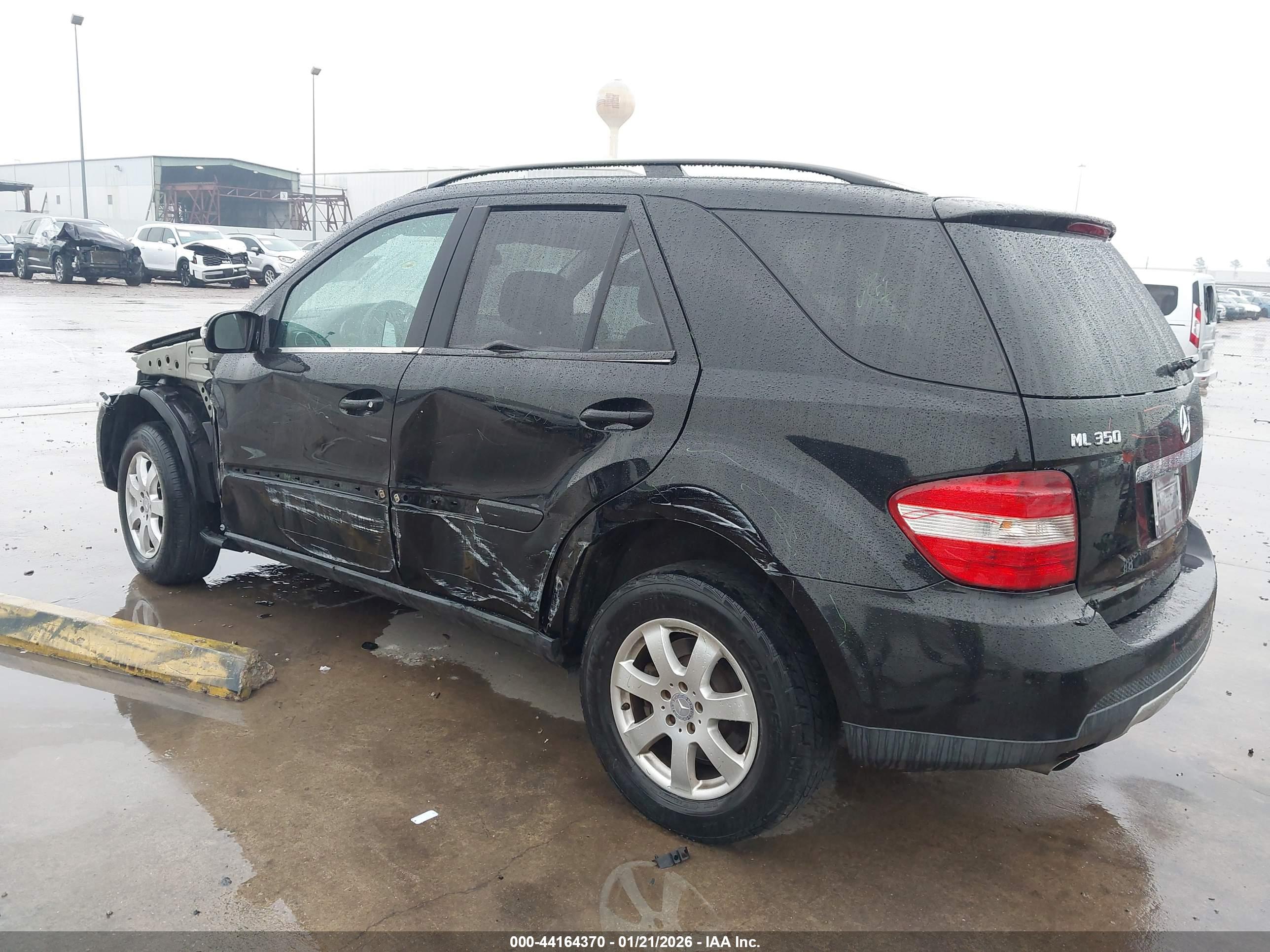 MERCEDES-BENZ ML image 3