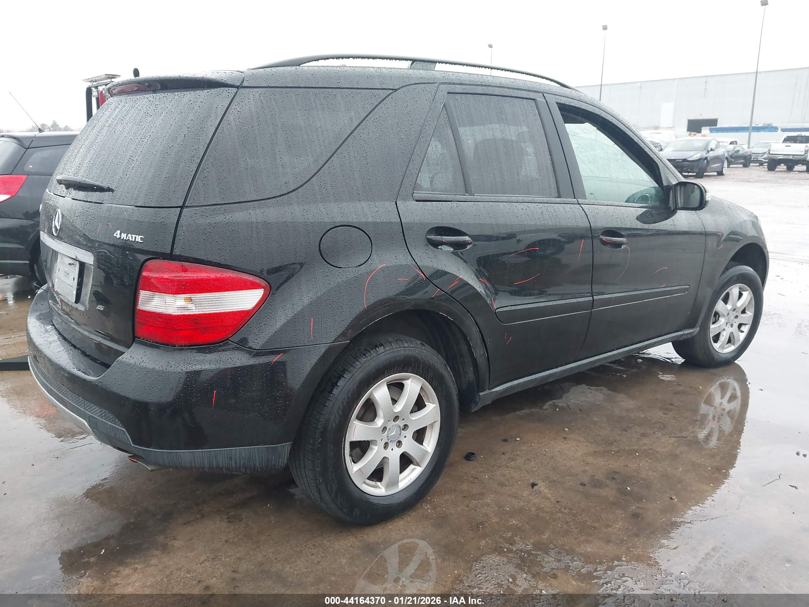MERCEDES-BENZ ML image 4