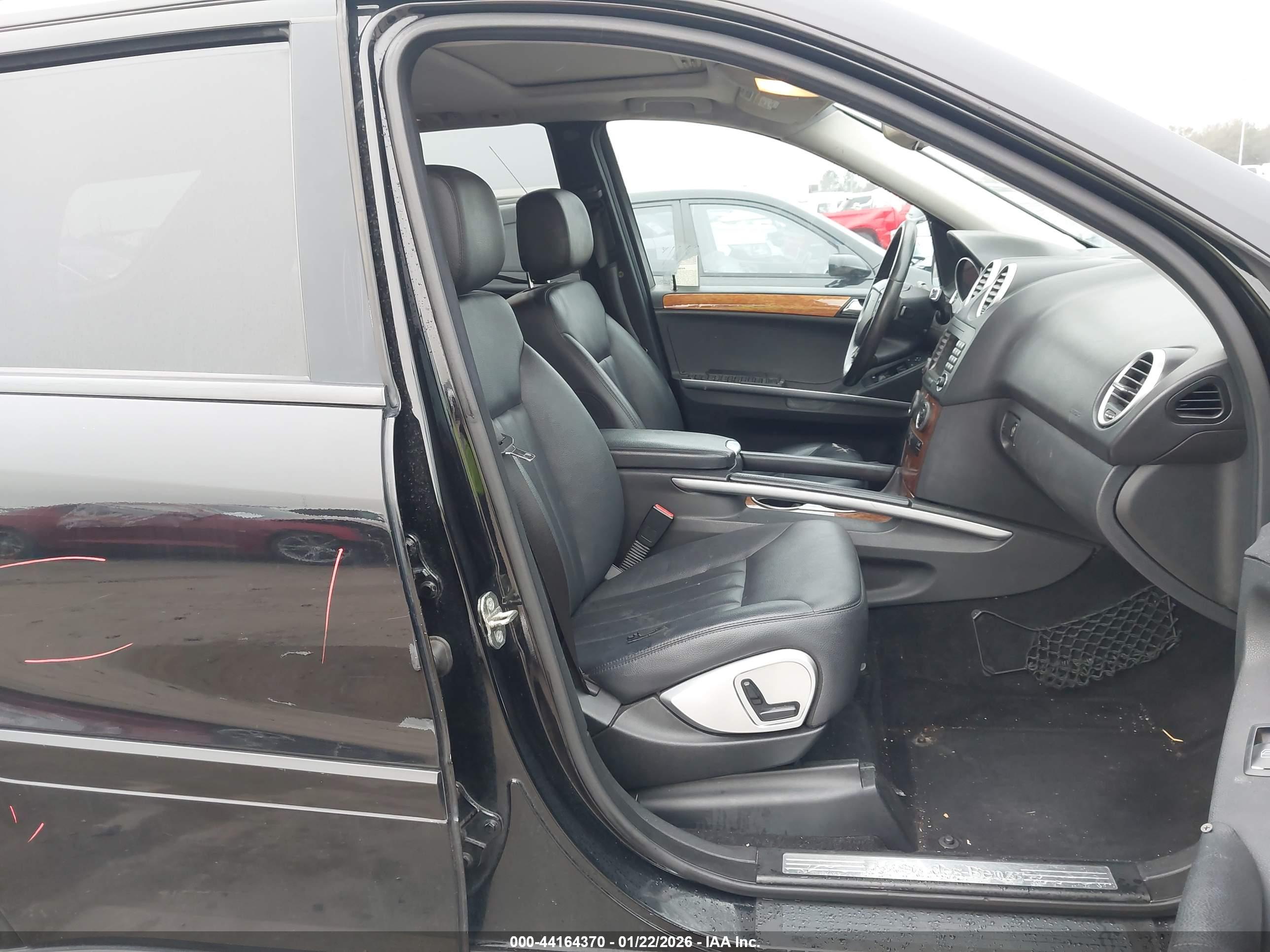 MERCEDES-BENZ ML image 5