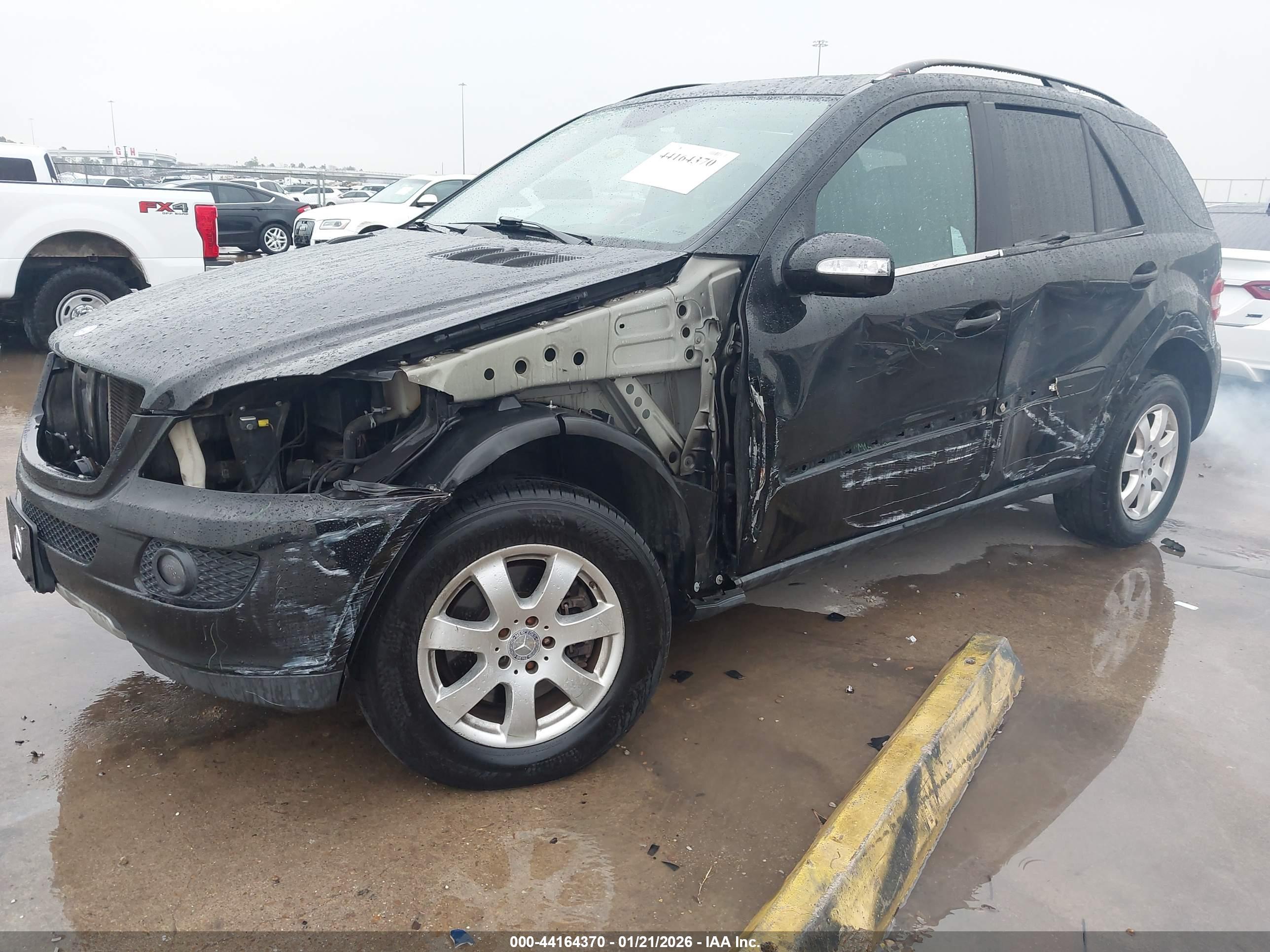 MERCEDES-BENZ ML image 6