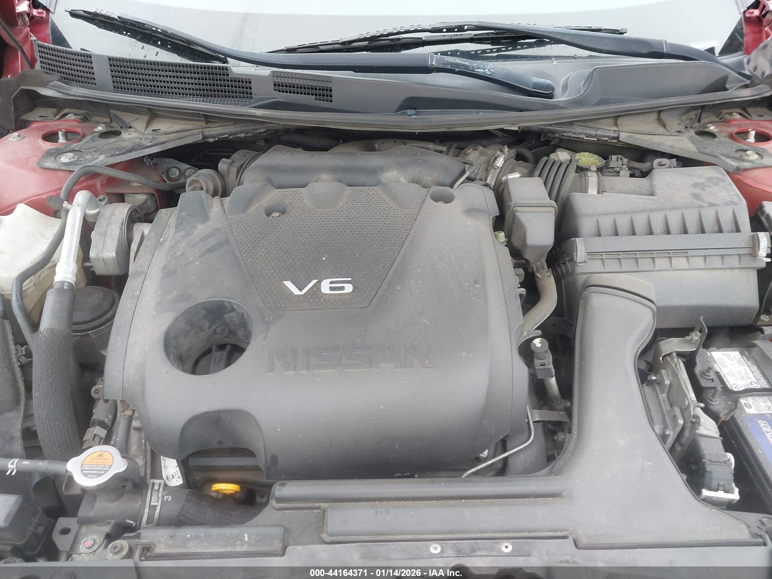 NISSAN MAXIMA image 10
