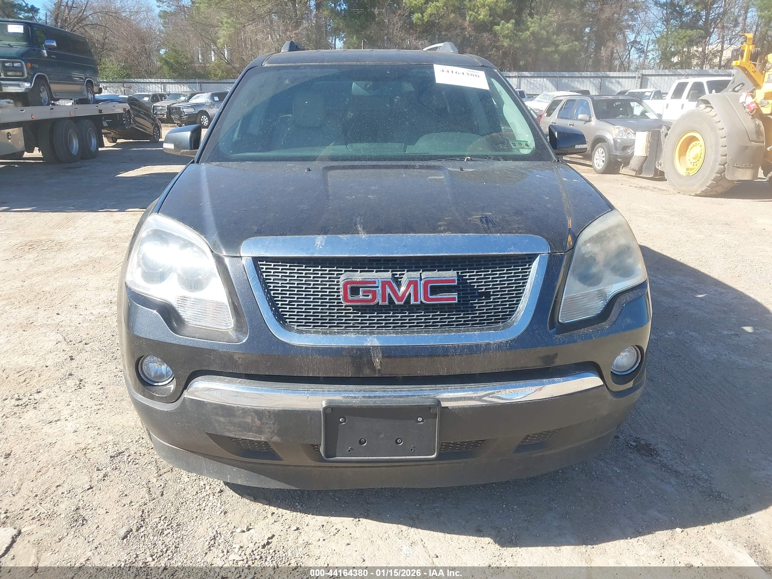 GMC ACADIA image 6