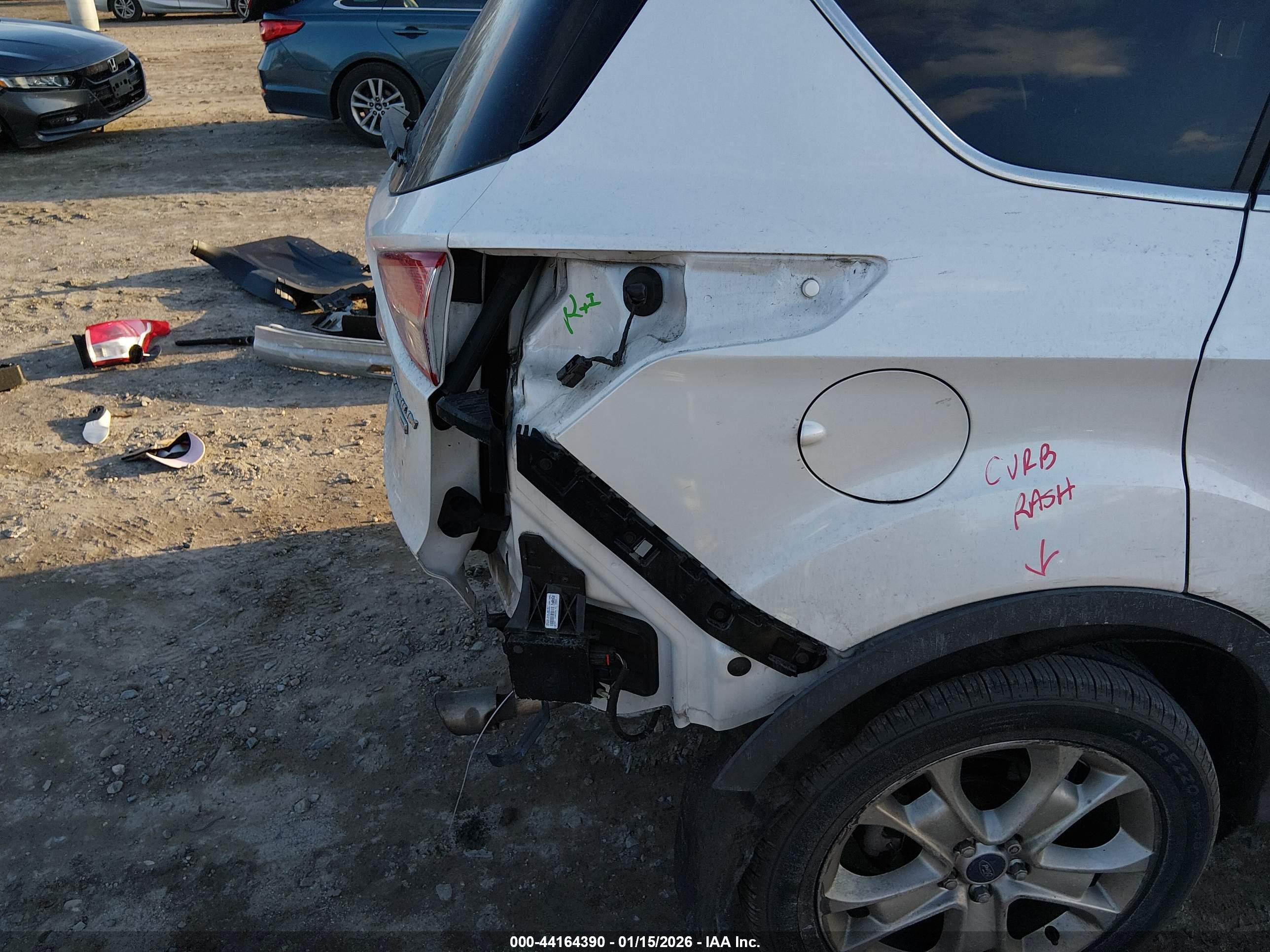 FORD ESCAPE image 6