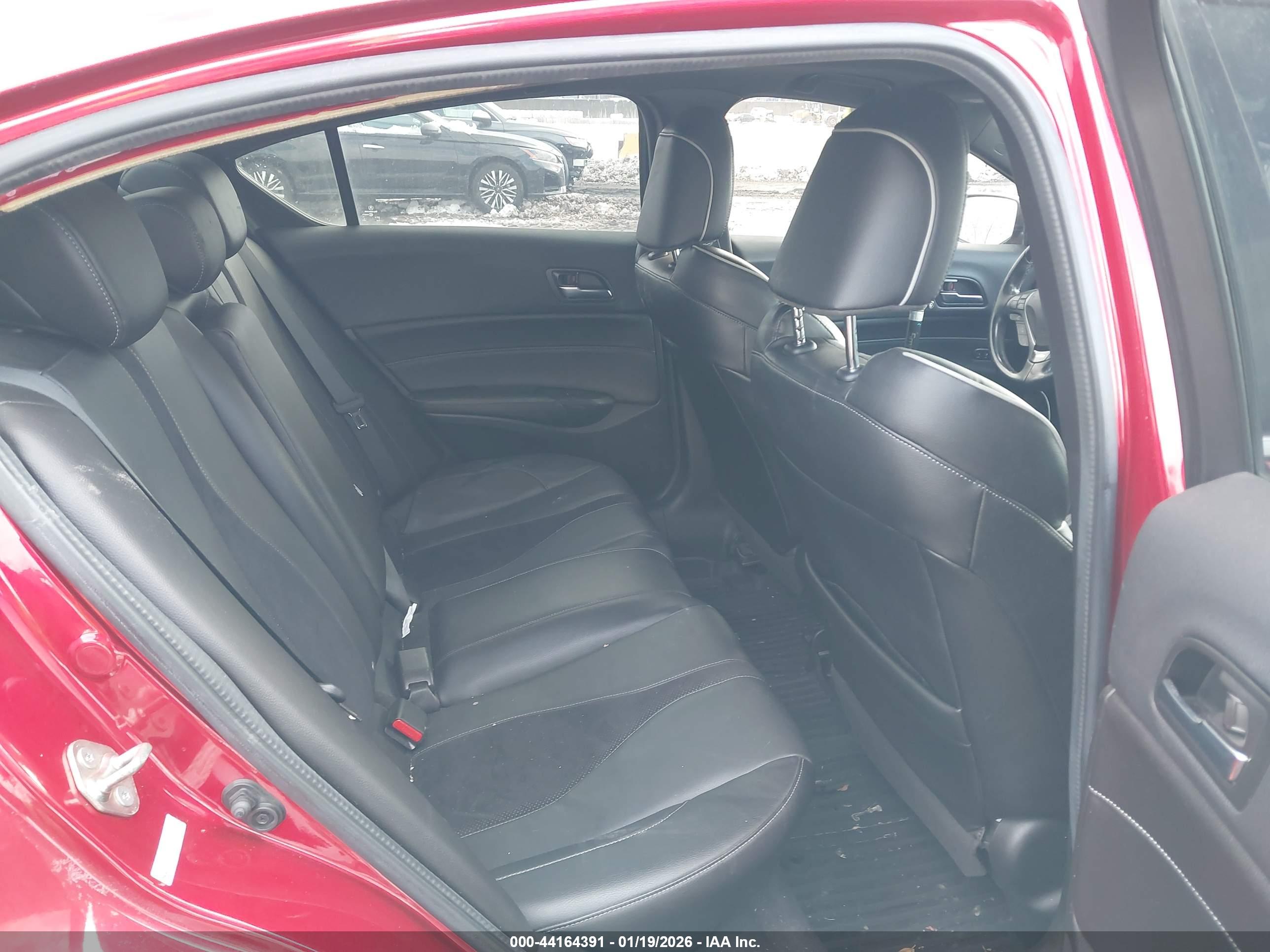 ACURA ILX image 8