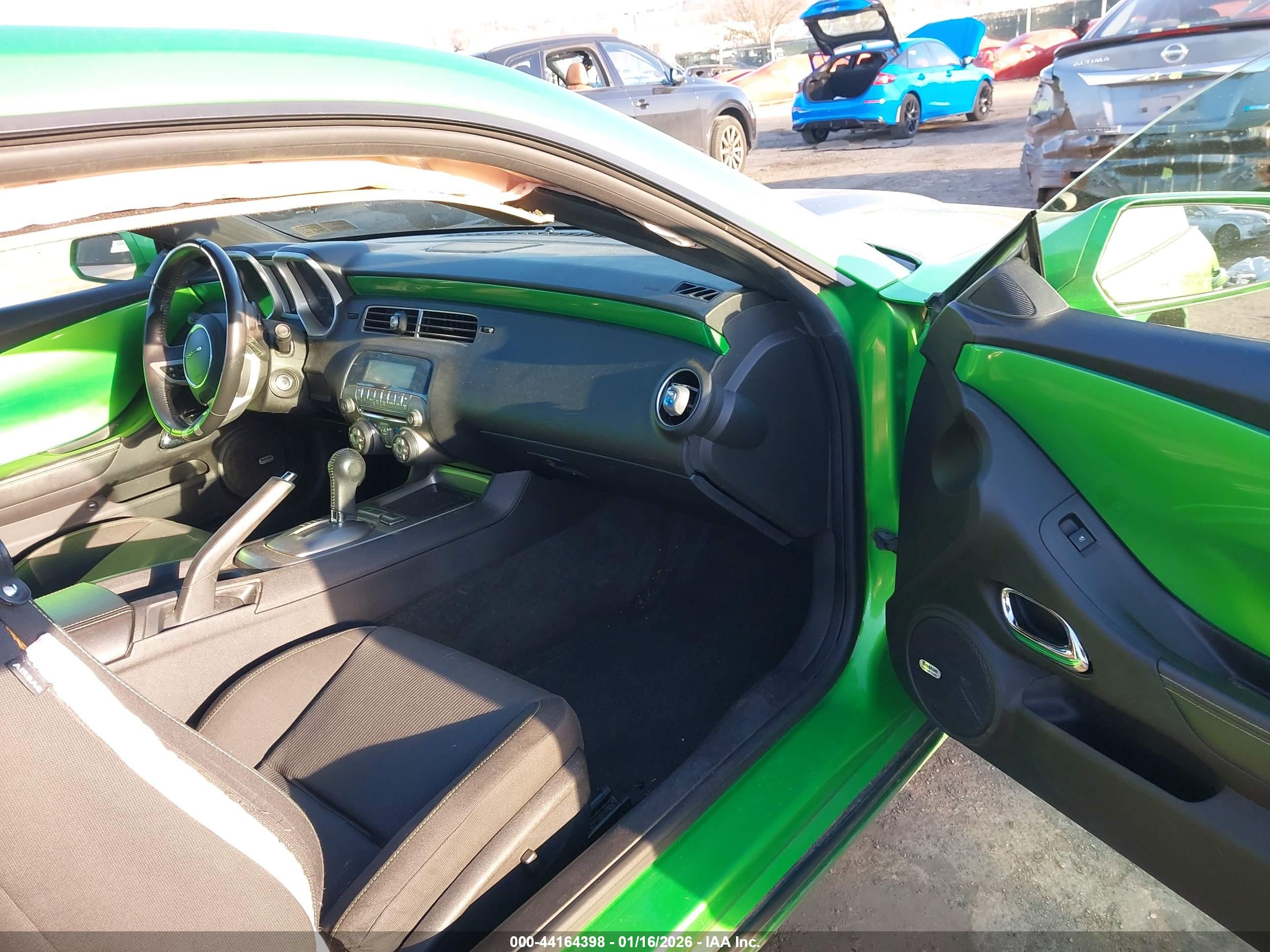 CHEVROLET CAMARO image 5