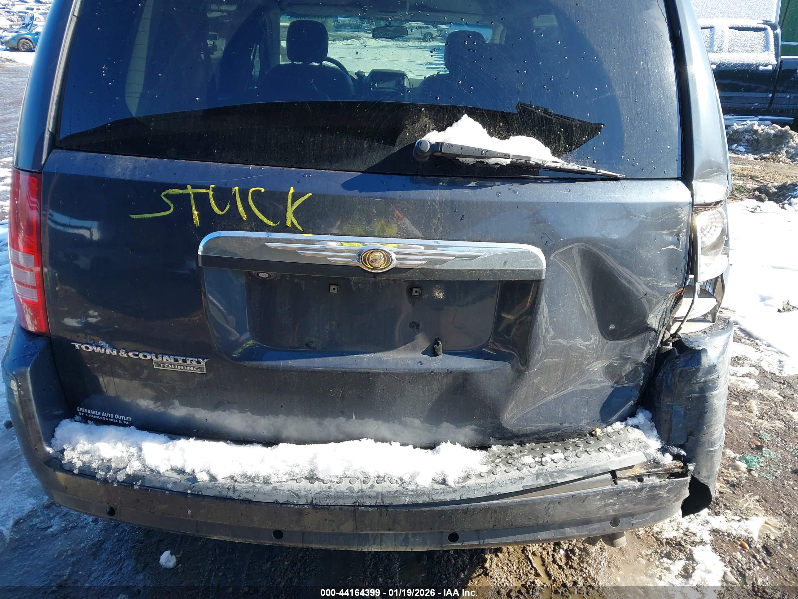 CHRYSLER TOWN image 6
