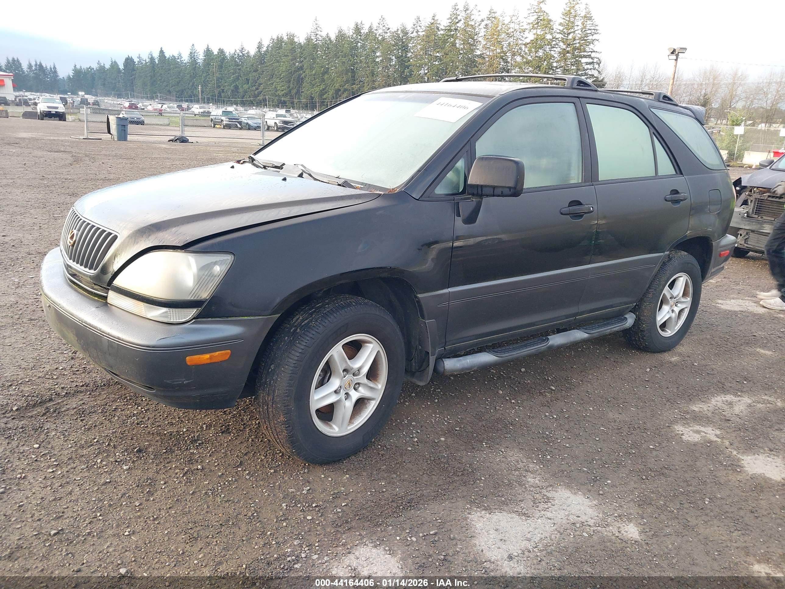 LEXUS RX image 2