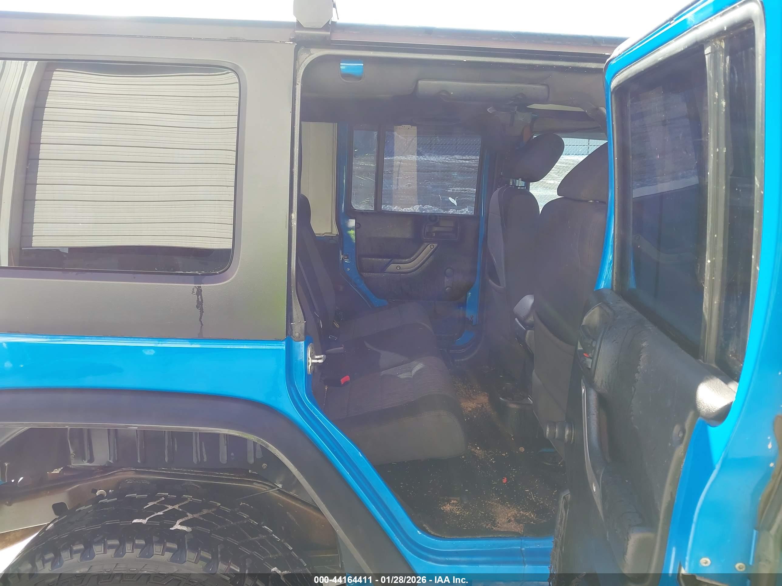 JEEP WRANGLER image 8