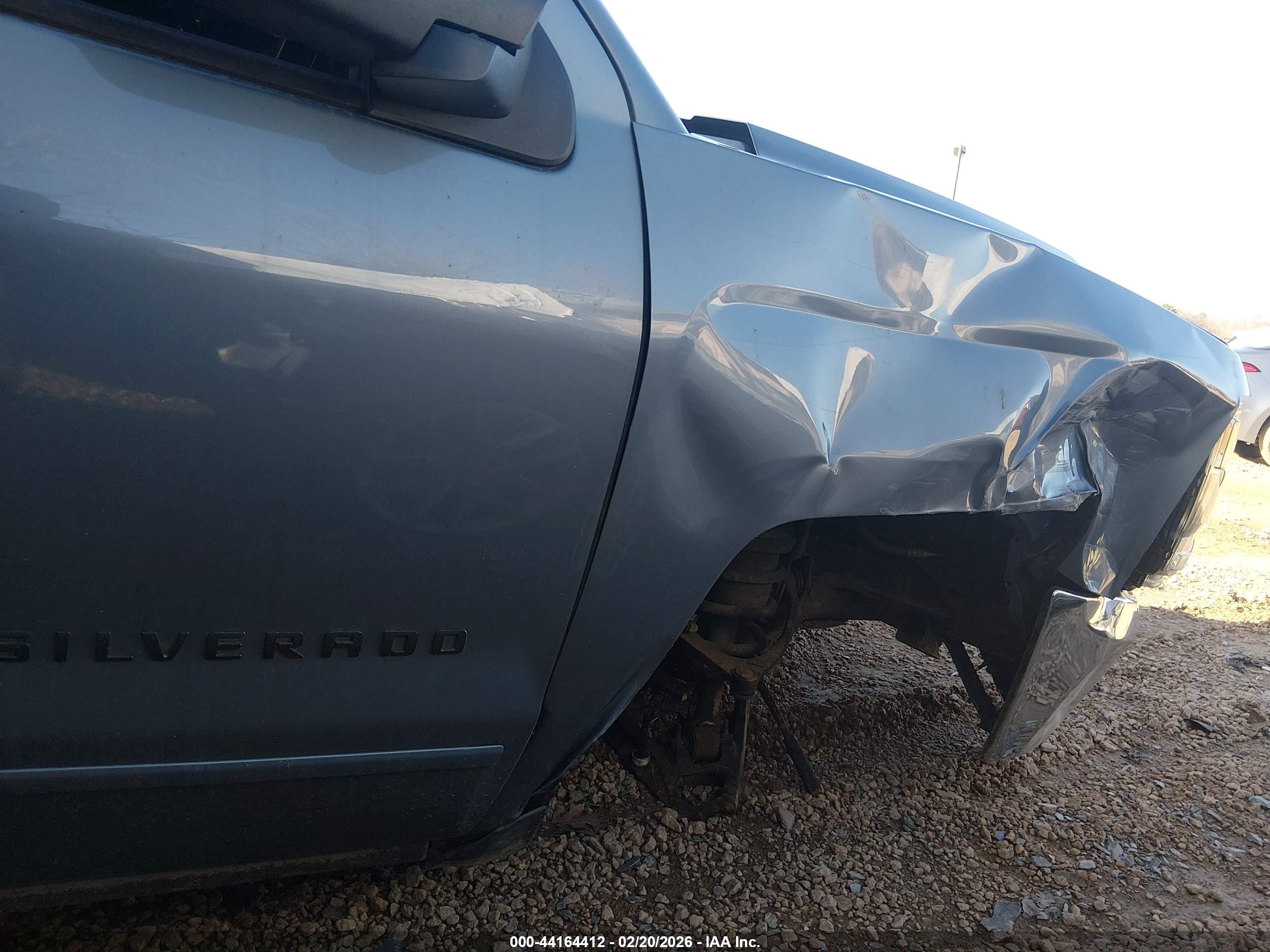 CHEVROLET SILVERADO image 6