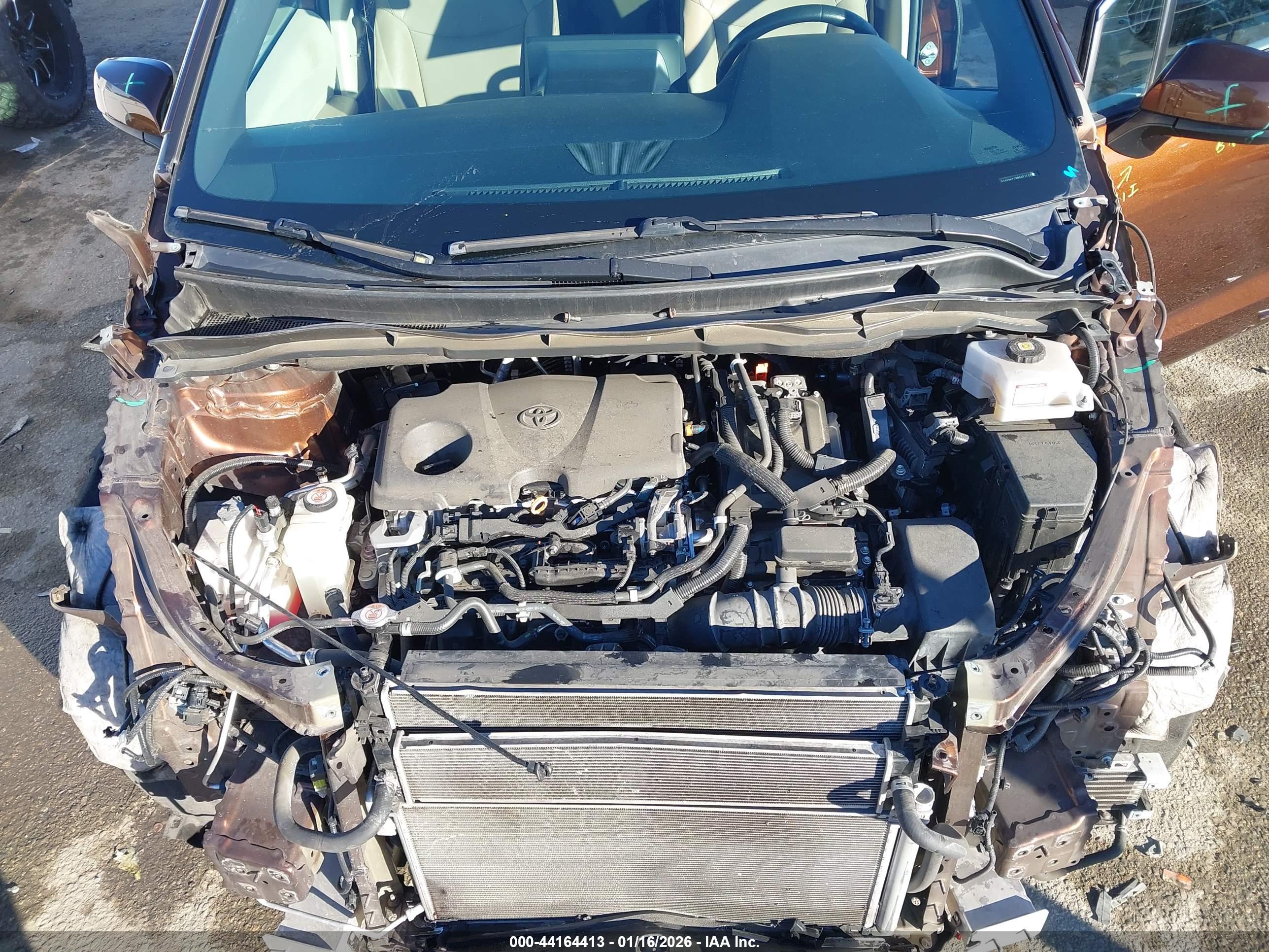 TOYOTA SIENNA image 10