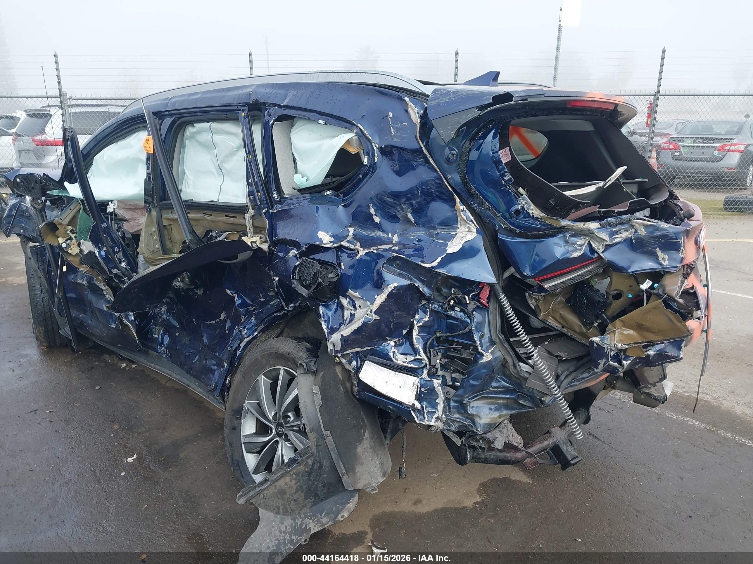 HYUNDAI SANTA image 6