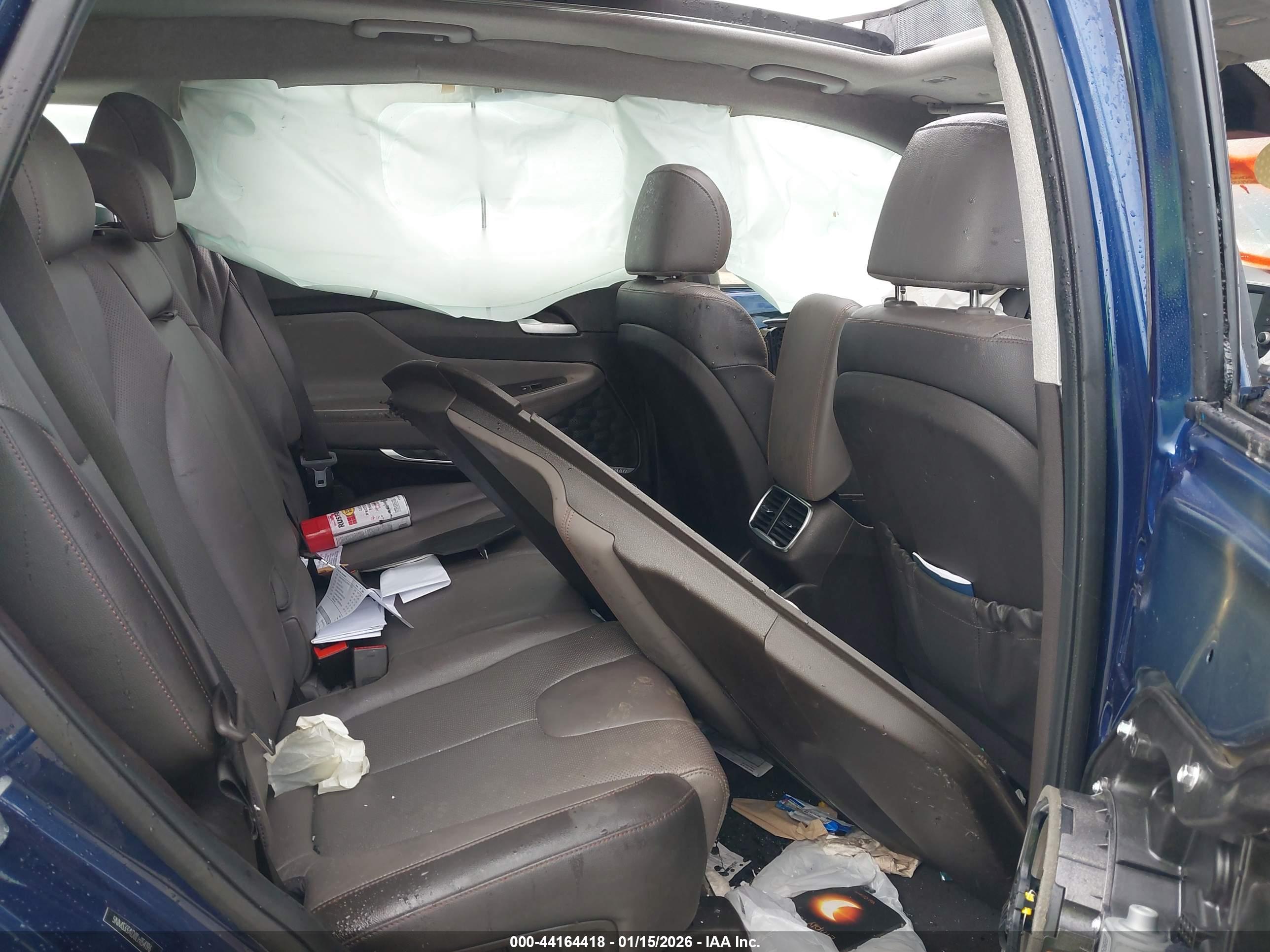 HYUNDAI SANTA image 8
