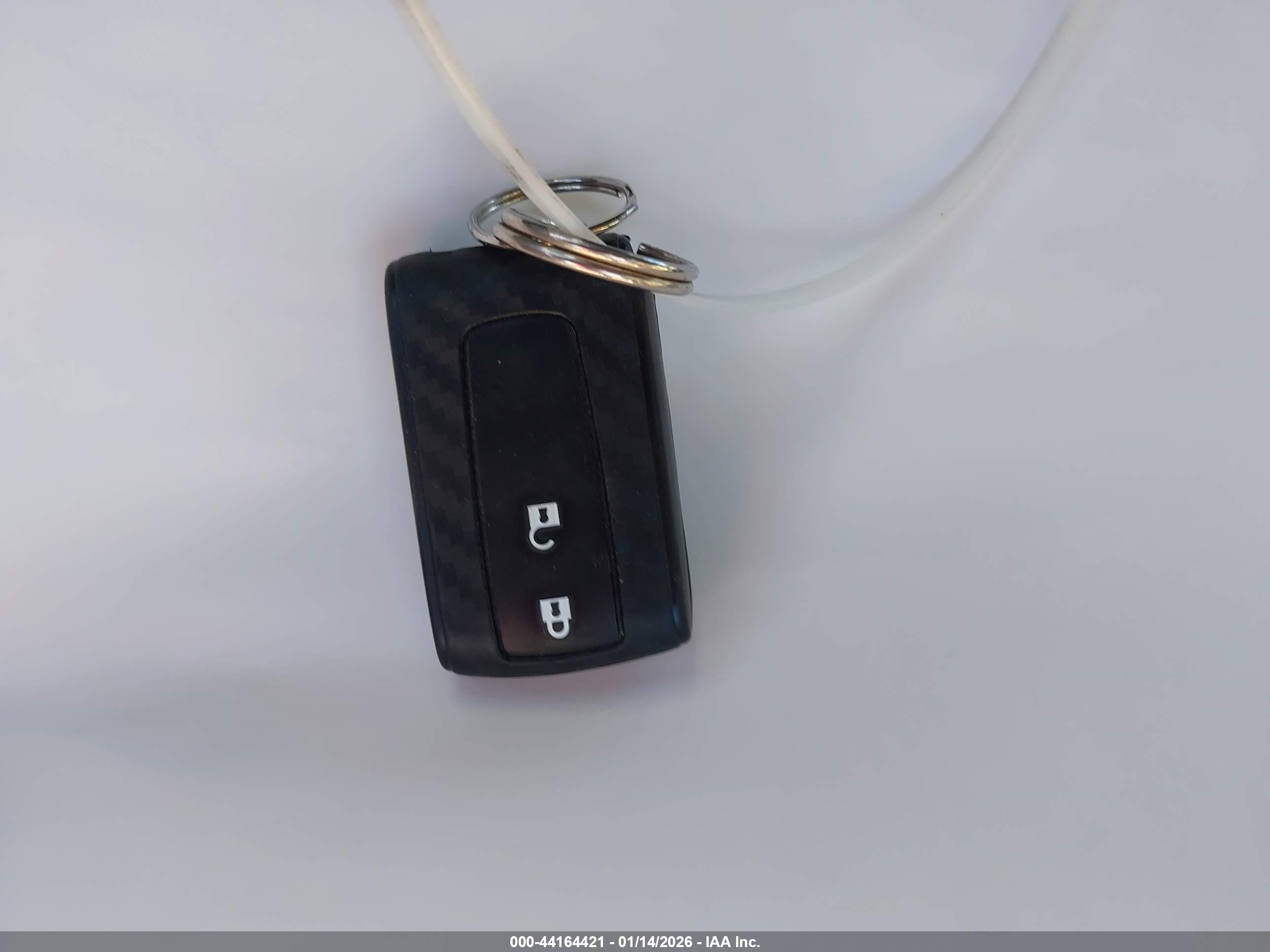 TOYOTA PRIUS image 11