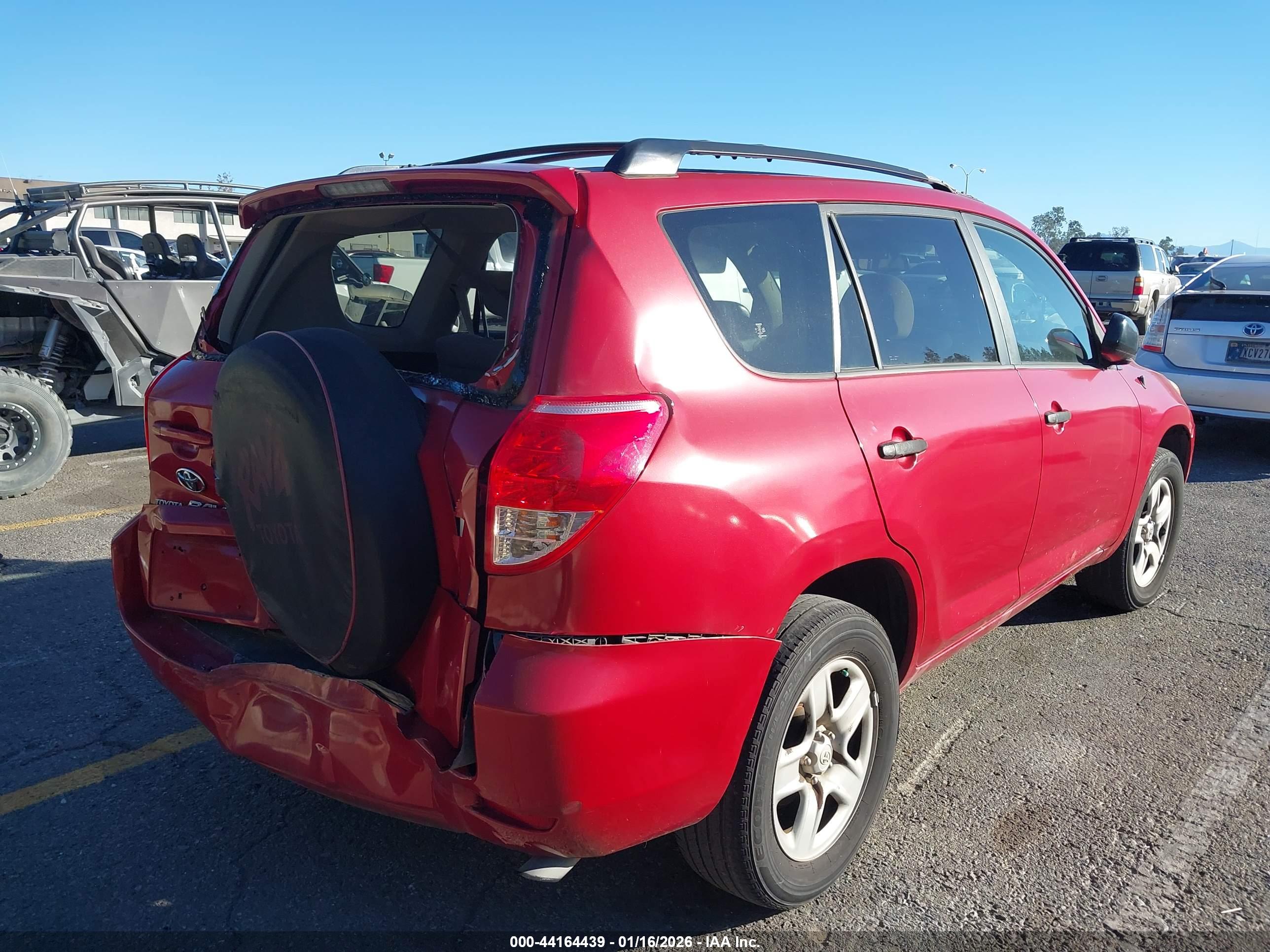 TOYOTA RAV4 image 4