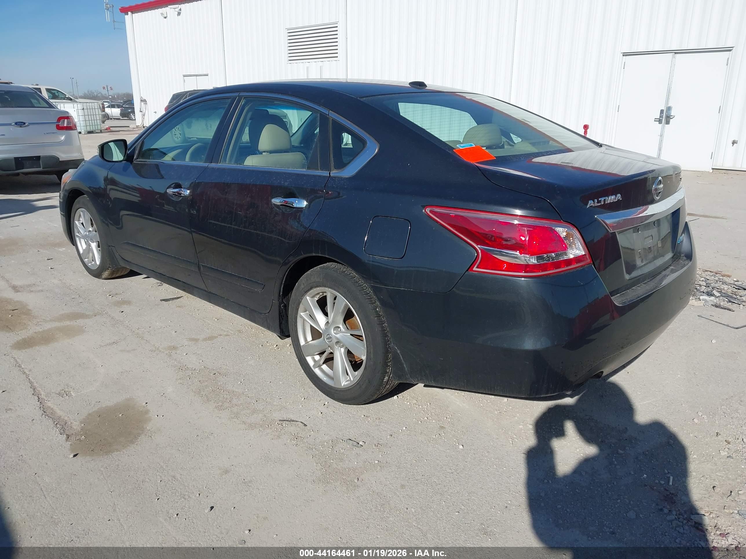 NISSAN ALTIMA image 3
