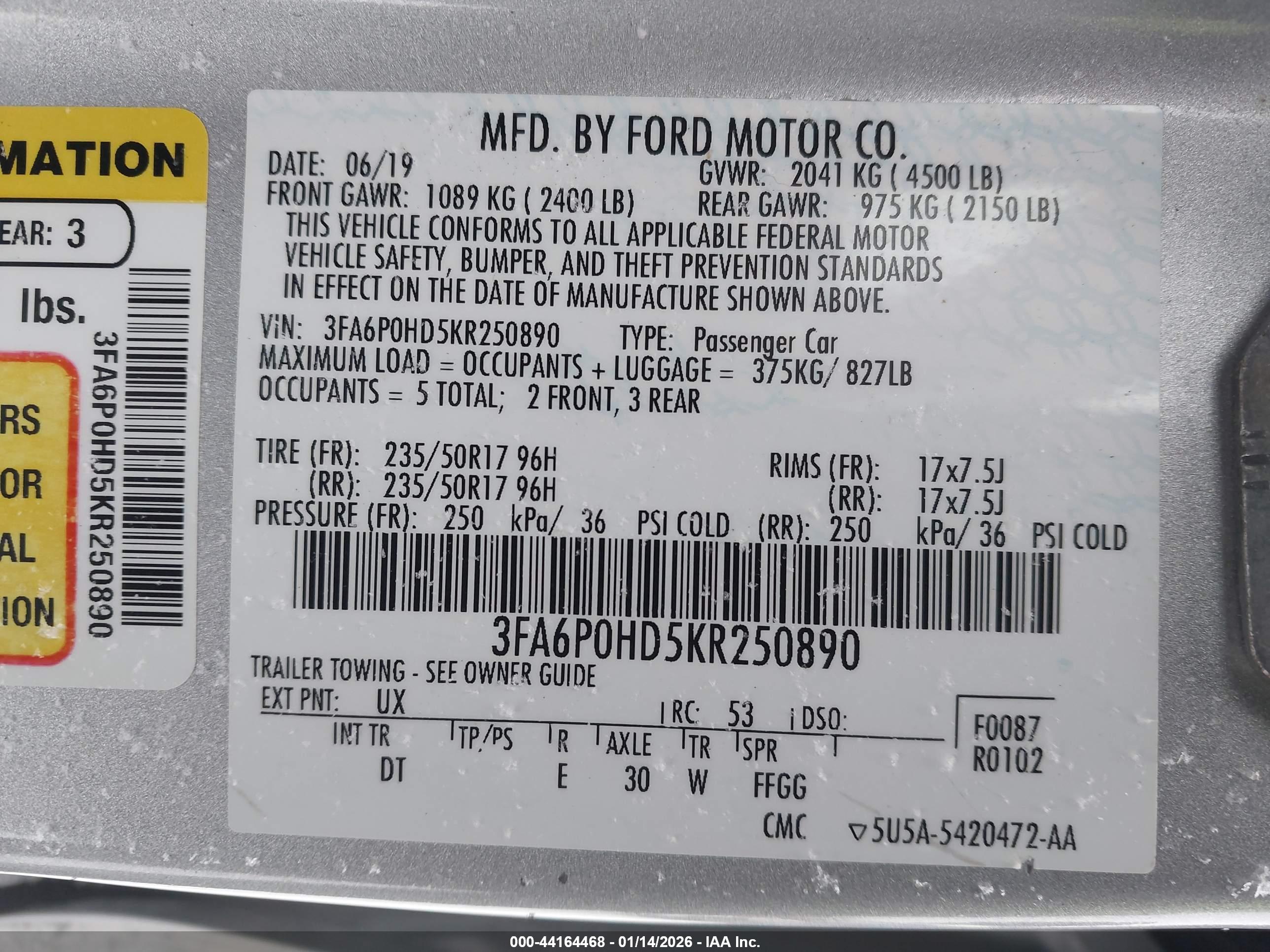 FORD FUSION image 9