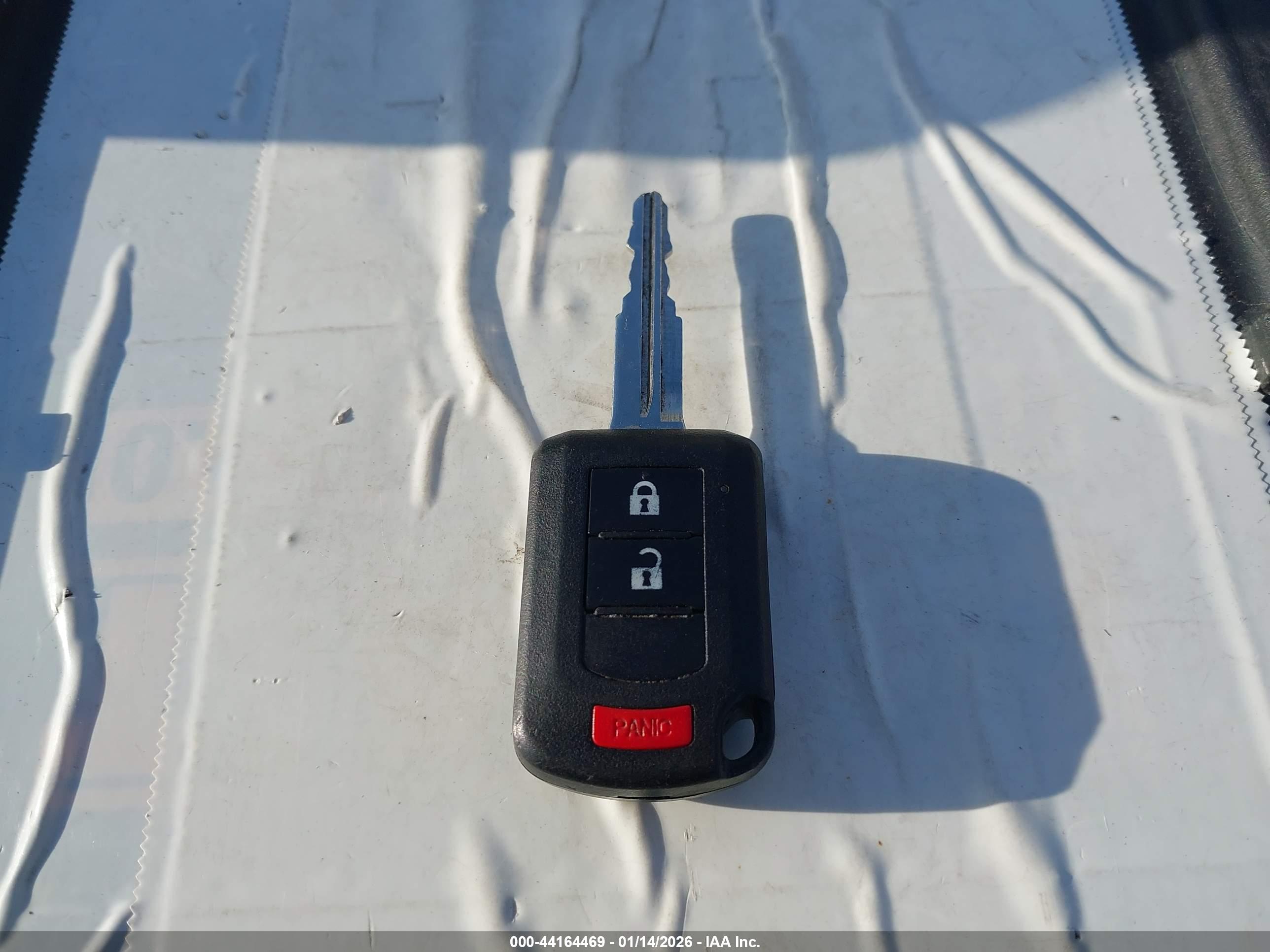 MITSUBISHI MIRAGE image 11