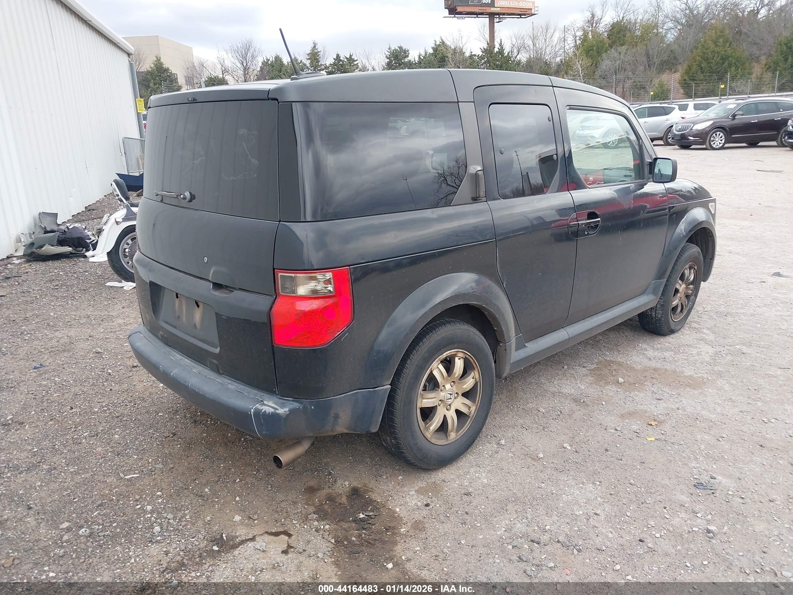 HONDA ELEMENT image 4