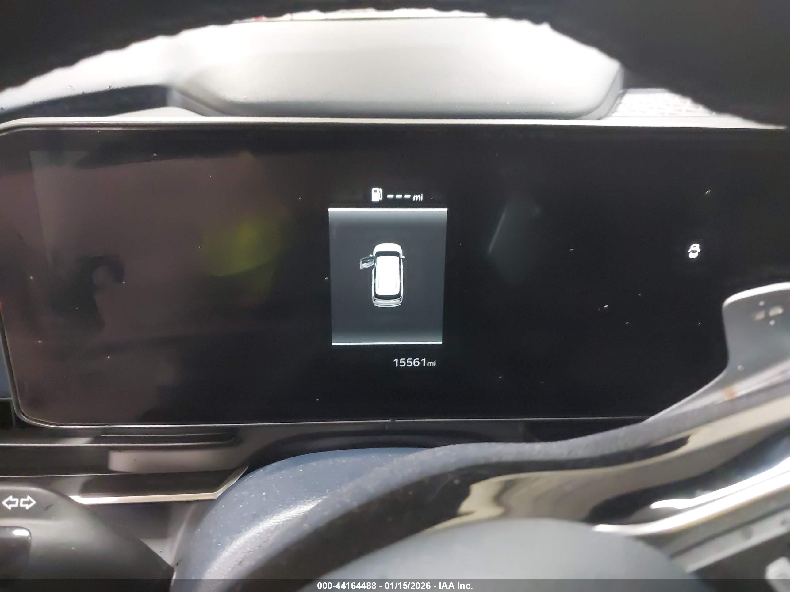 KIA CARNIVAL image 7