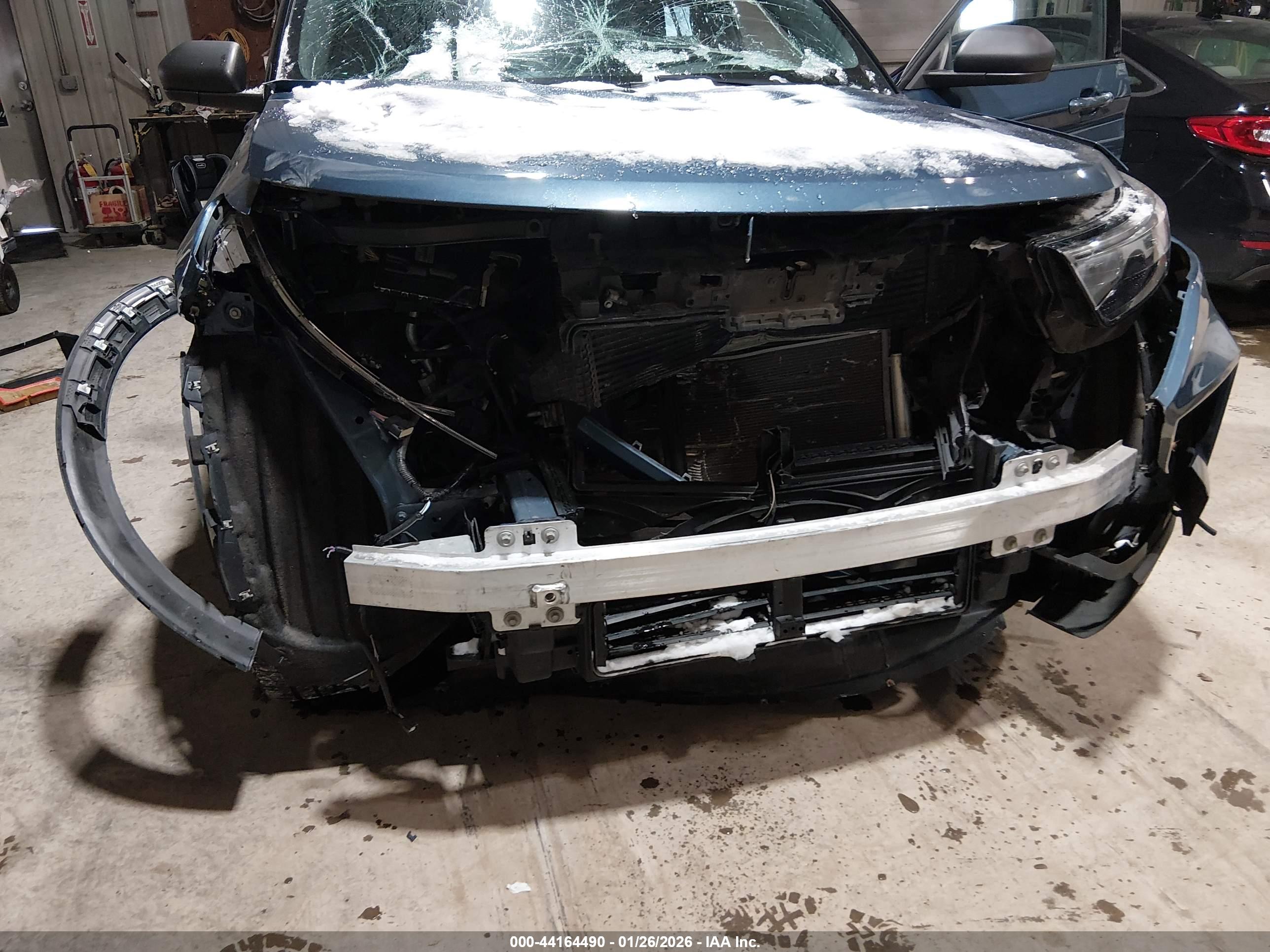FORD EXPLORER image 6