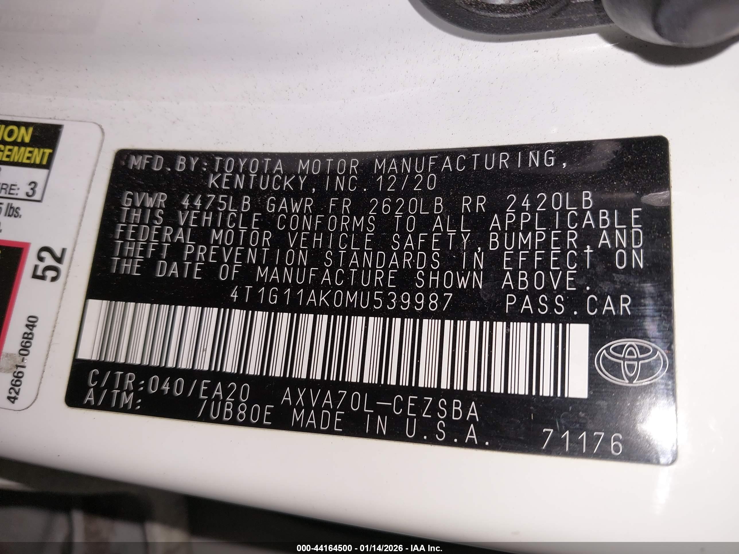 TOYOTA CAMRY image 9