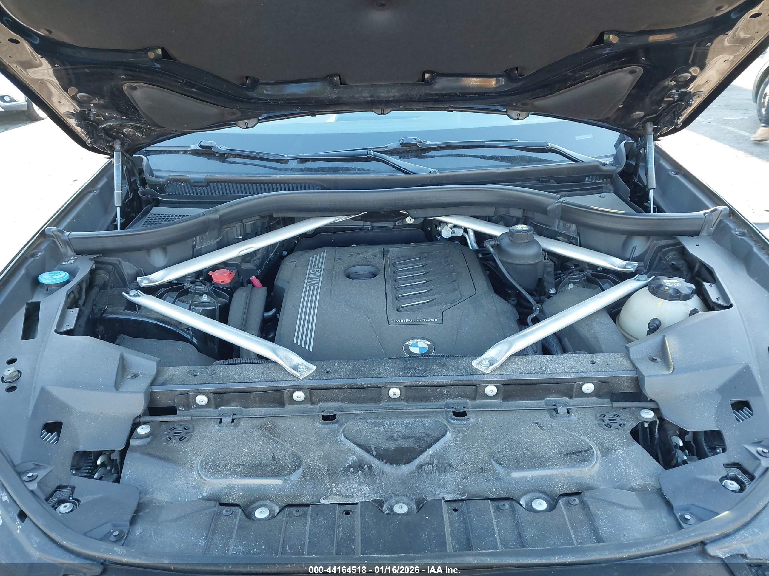 BMW X5 image 10