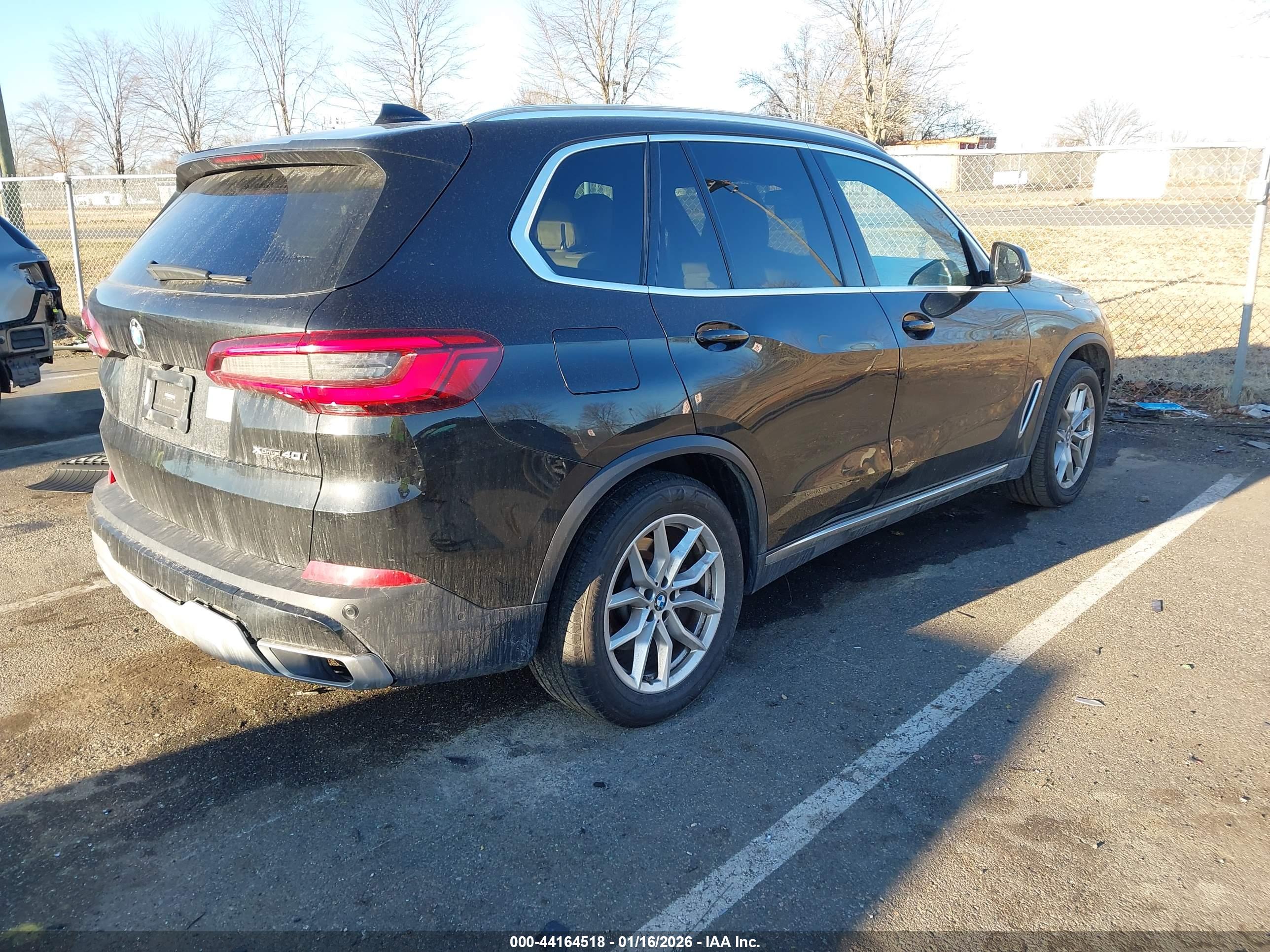 BMW X5 image 4