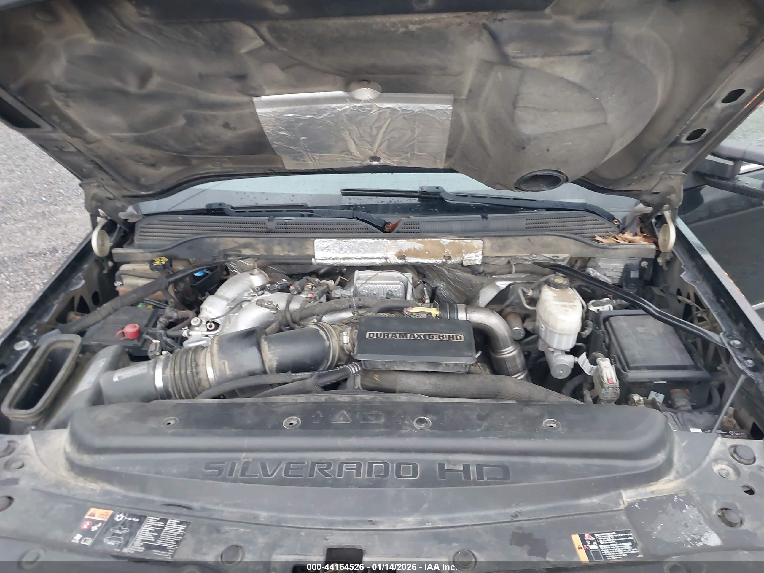 CHEVROLET SILVERADO image 10