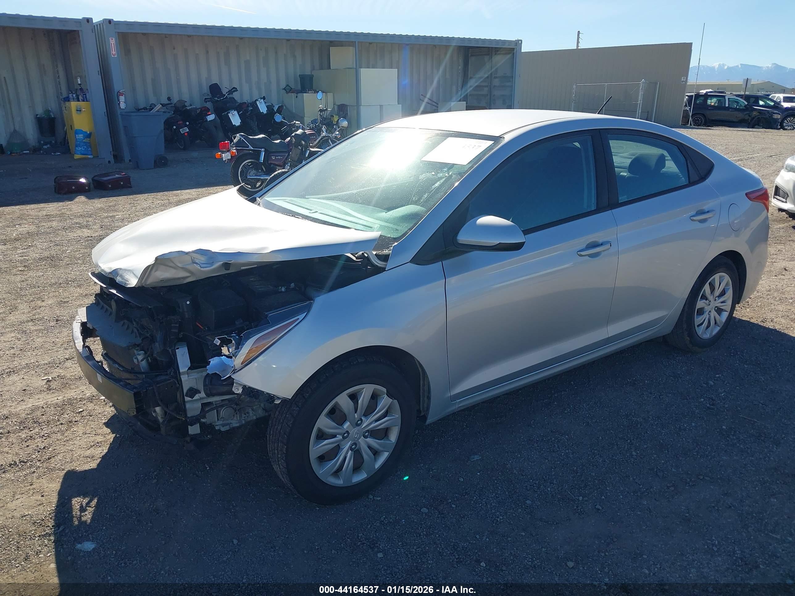 HYUNDAI ACCENT image 2