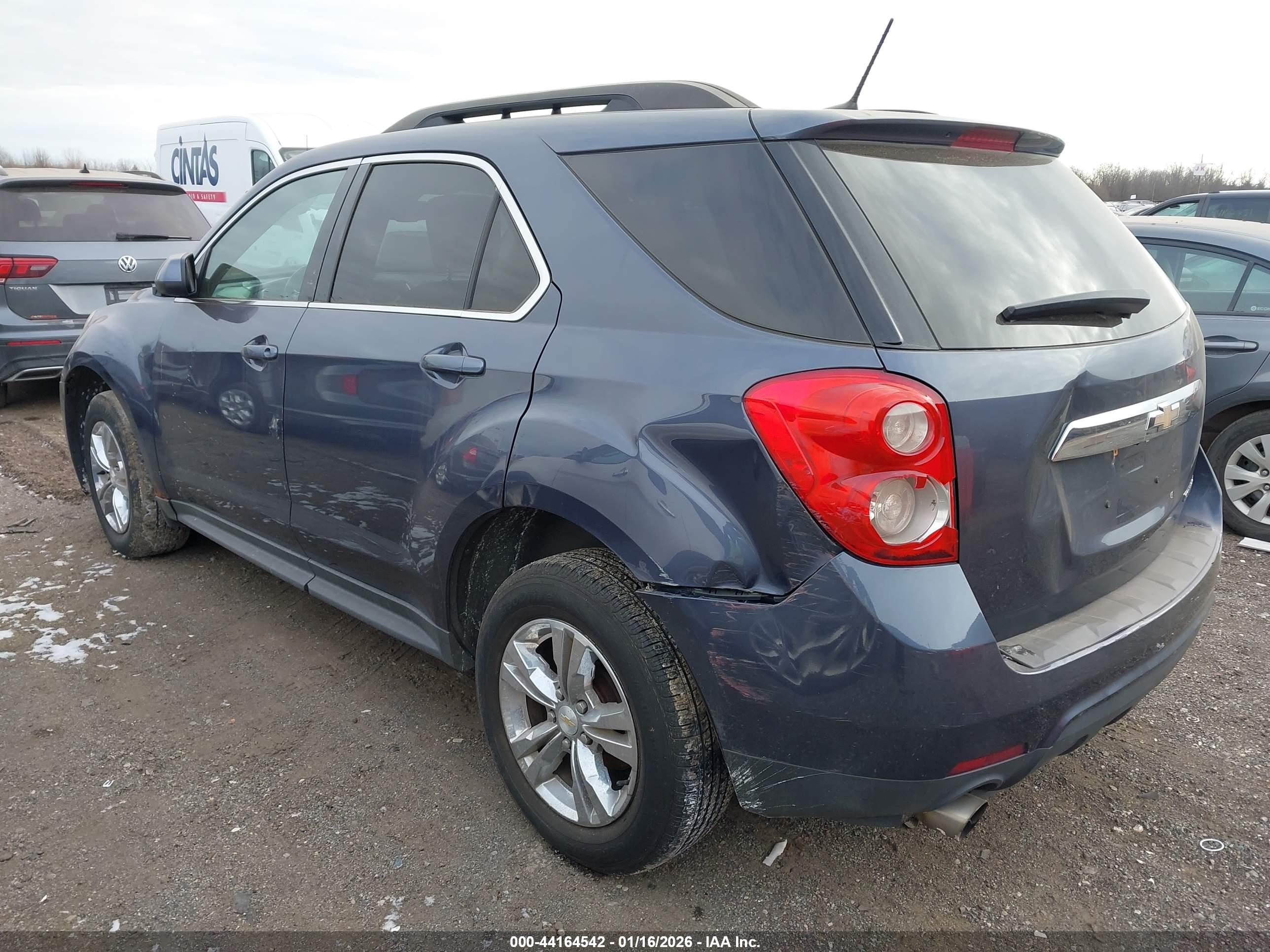 CHEVROLET EQUINOX image 3